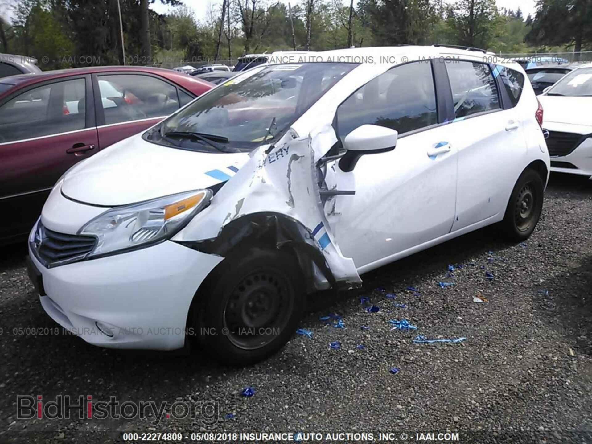 2016 Nissan Versa note - VIN: 3N1CE2CP8GL355517 - Фото 2
