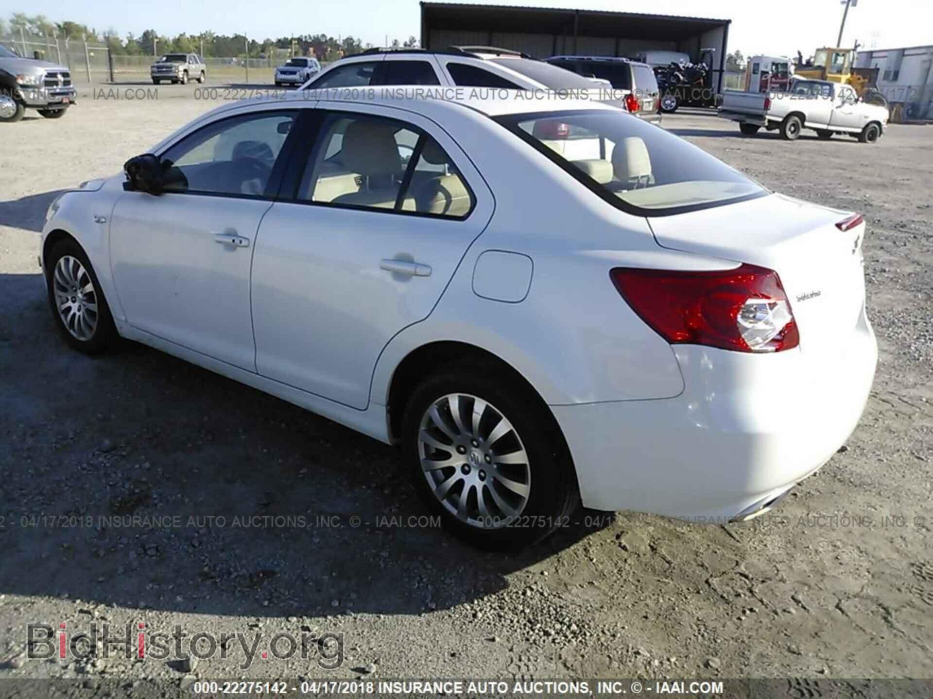2013 Suzuki Kizashi - VIN: JS2RE9A19D6100062 - Фото 3