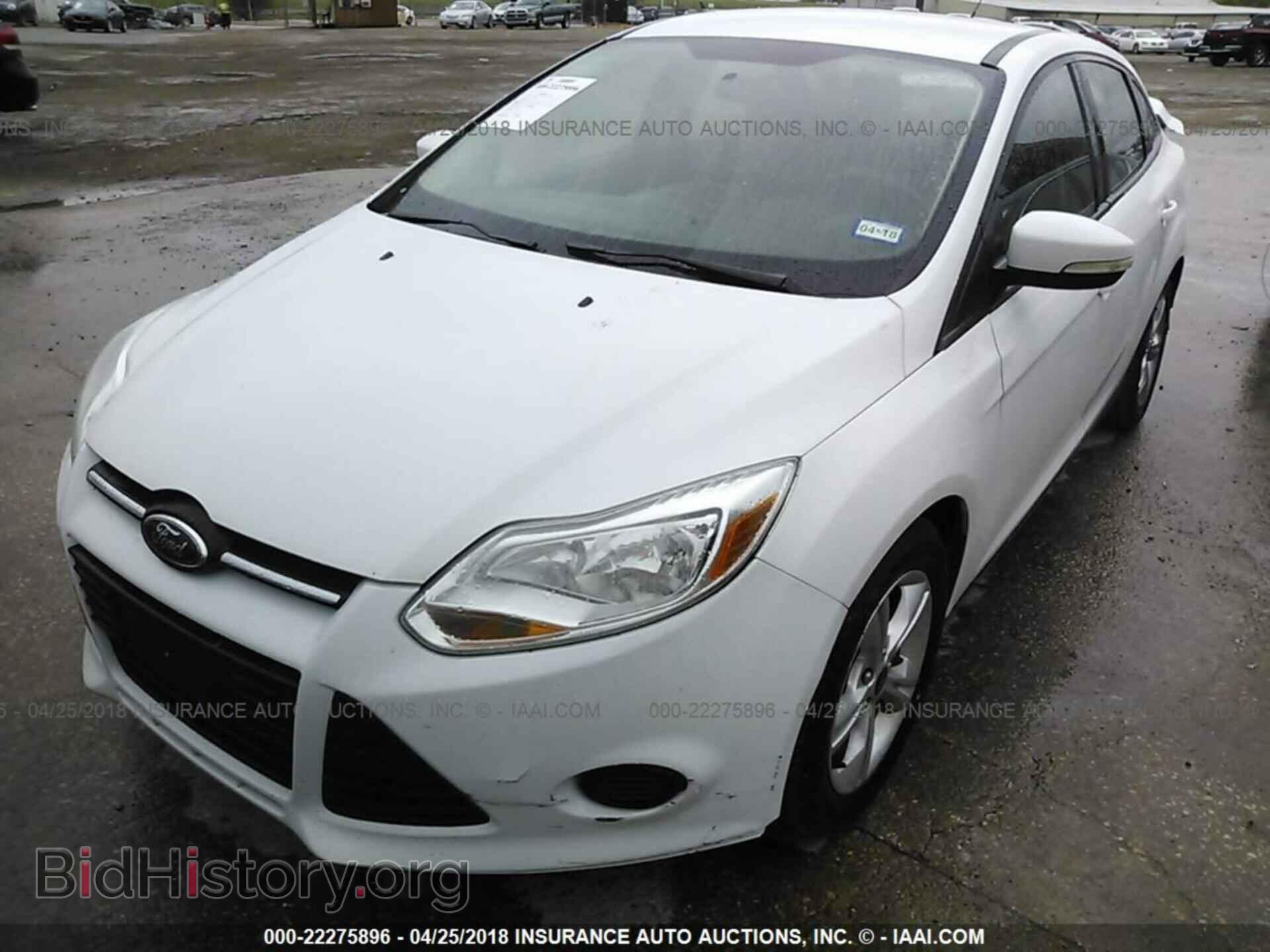 2013 Ford Focus - VIN: 1FADP3F21DL302866 - Фото 2