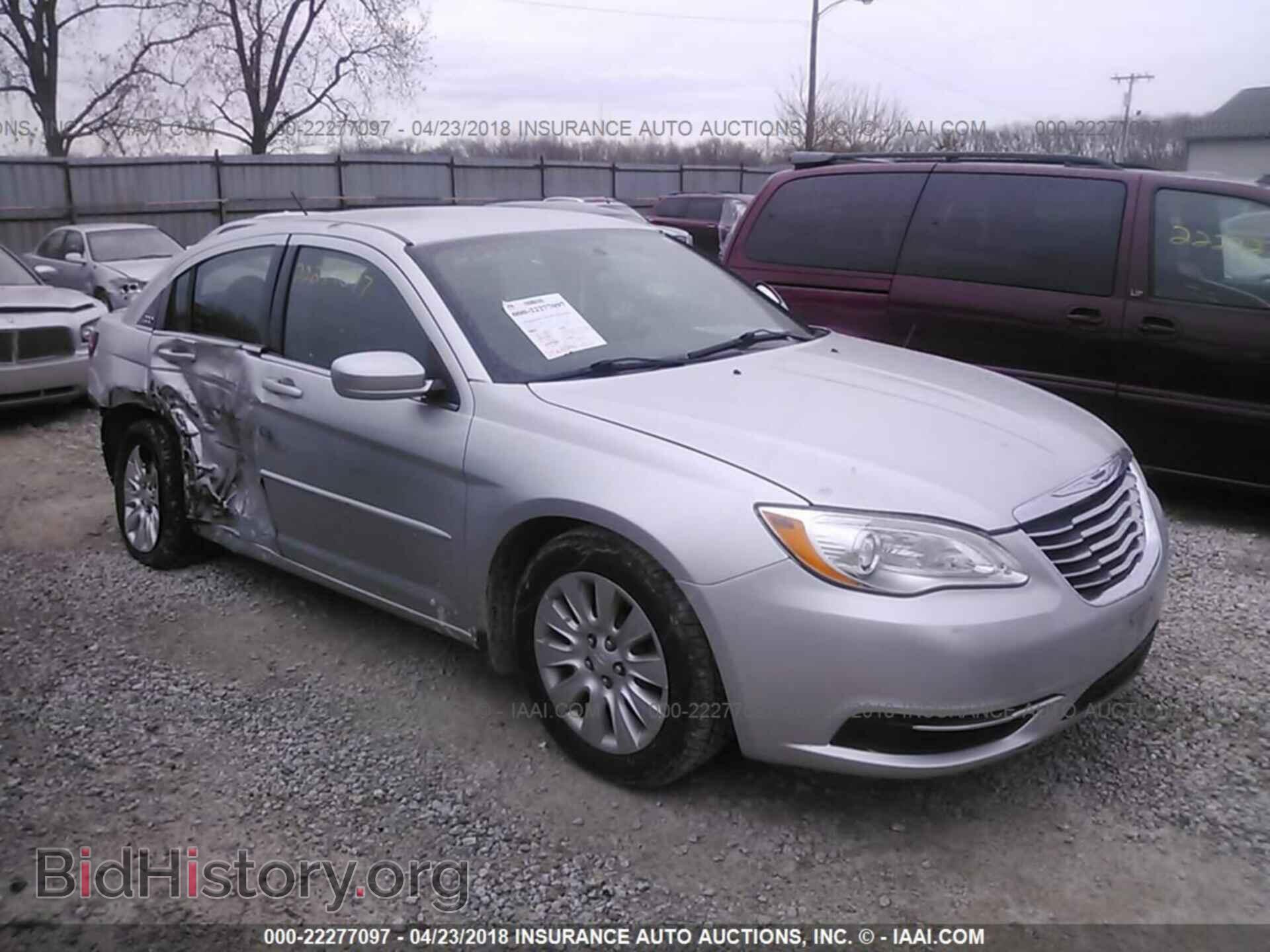 Фотография 1C3CCBAB4CN214159 - Chrysler 200 2012