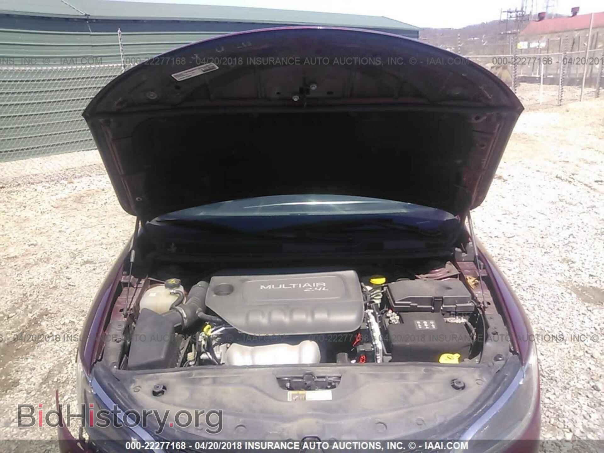 2015 Chrysler 200 - VIN: 1C3CCCAB4FN552008 - Photo 10