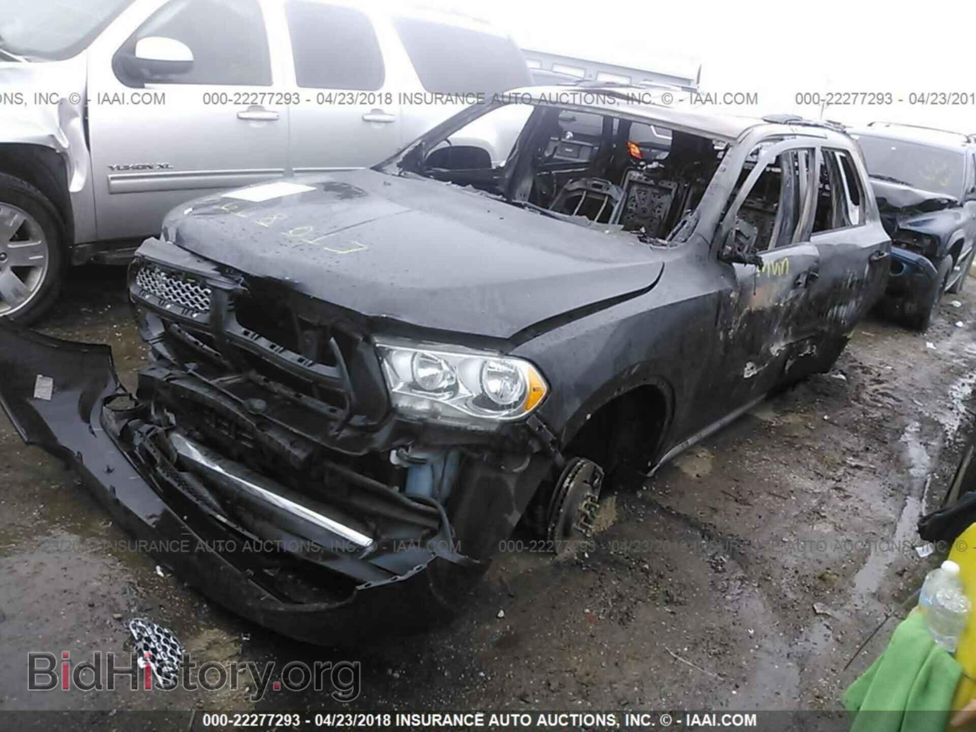 2011 Dodge Durango - VIN: 1D4RE2GG7BC668017 - Photo 2