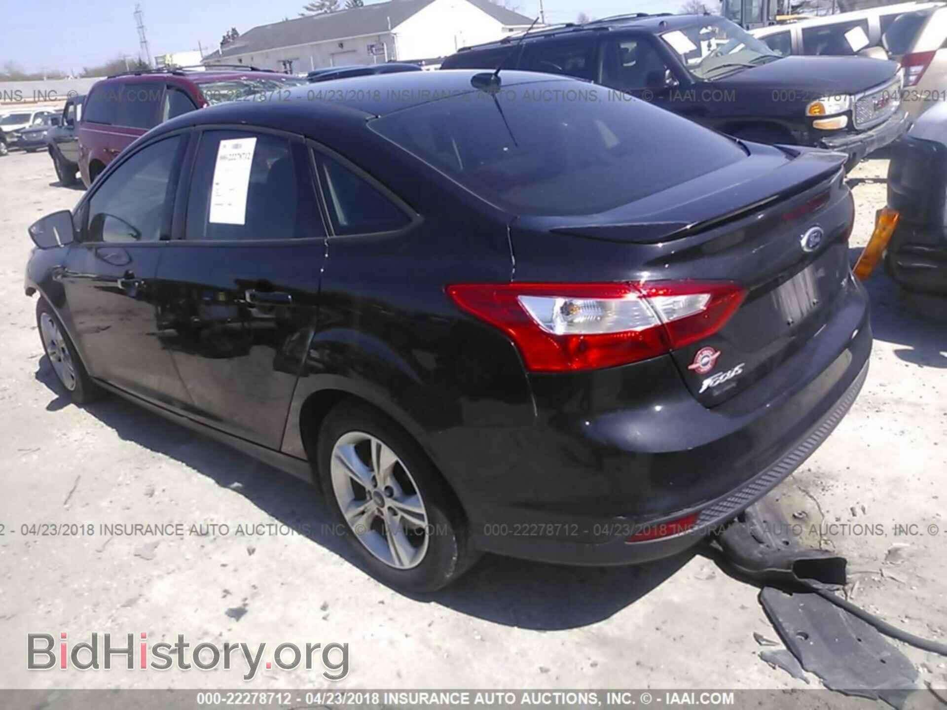 2012 Ford Focus - VIN: 1FAHP3F20CL445405 - Фото 3