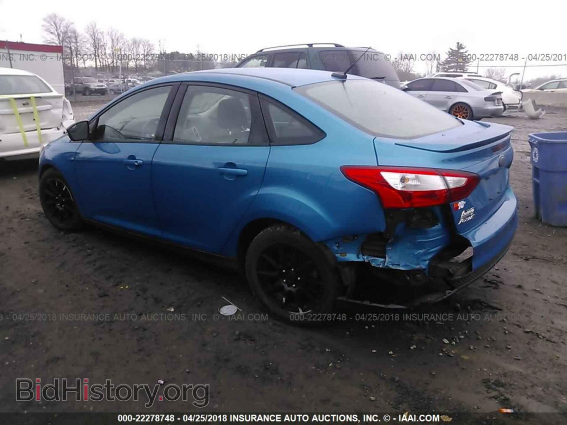 2012 Ford Focus - VIN: 1FAHP3F26CL336320 - Photo 3