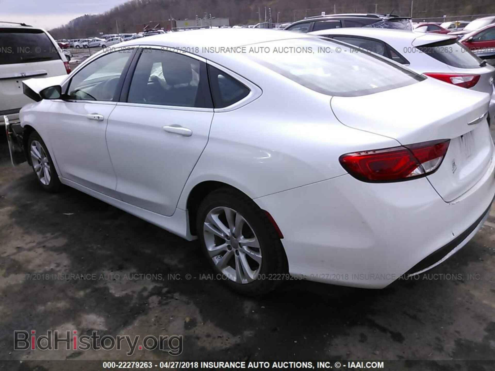 2015 Chrysler 200 - VIN: 1C3CCCAB1FN582986 - Фото 3