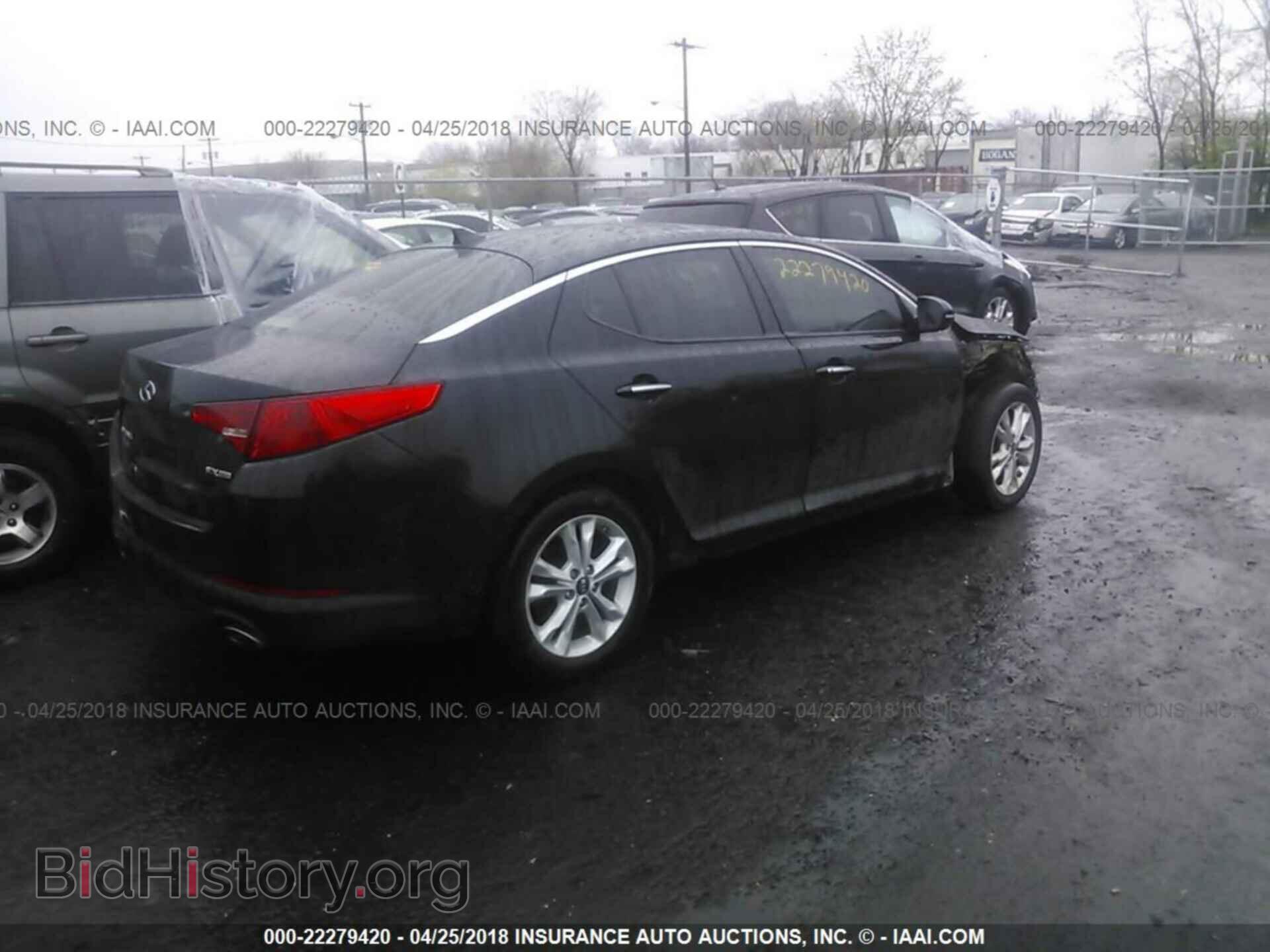 2011 Kia Optima - VIN: KNAGN4A74B5088363 - Фото 4