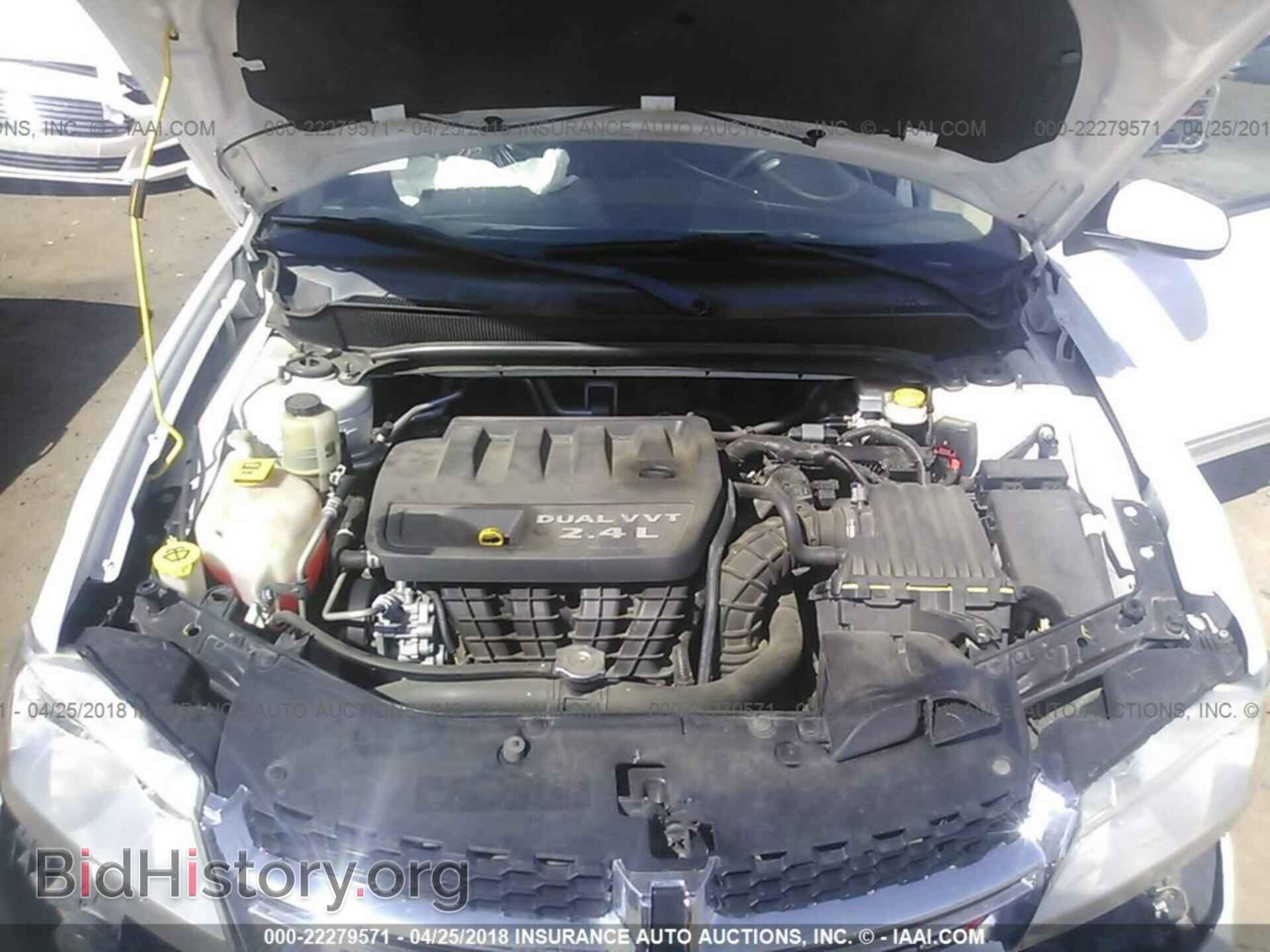 2011 Dodge Avenger - VIN: 1B3BD1FB0BN599209 - Photo 10