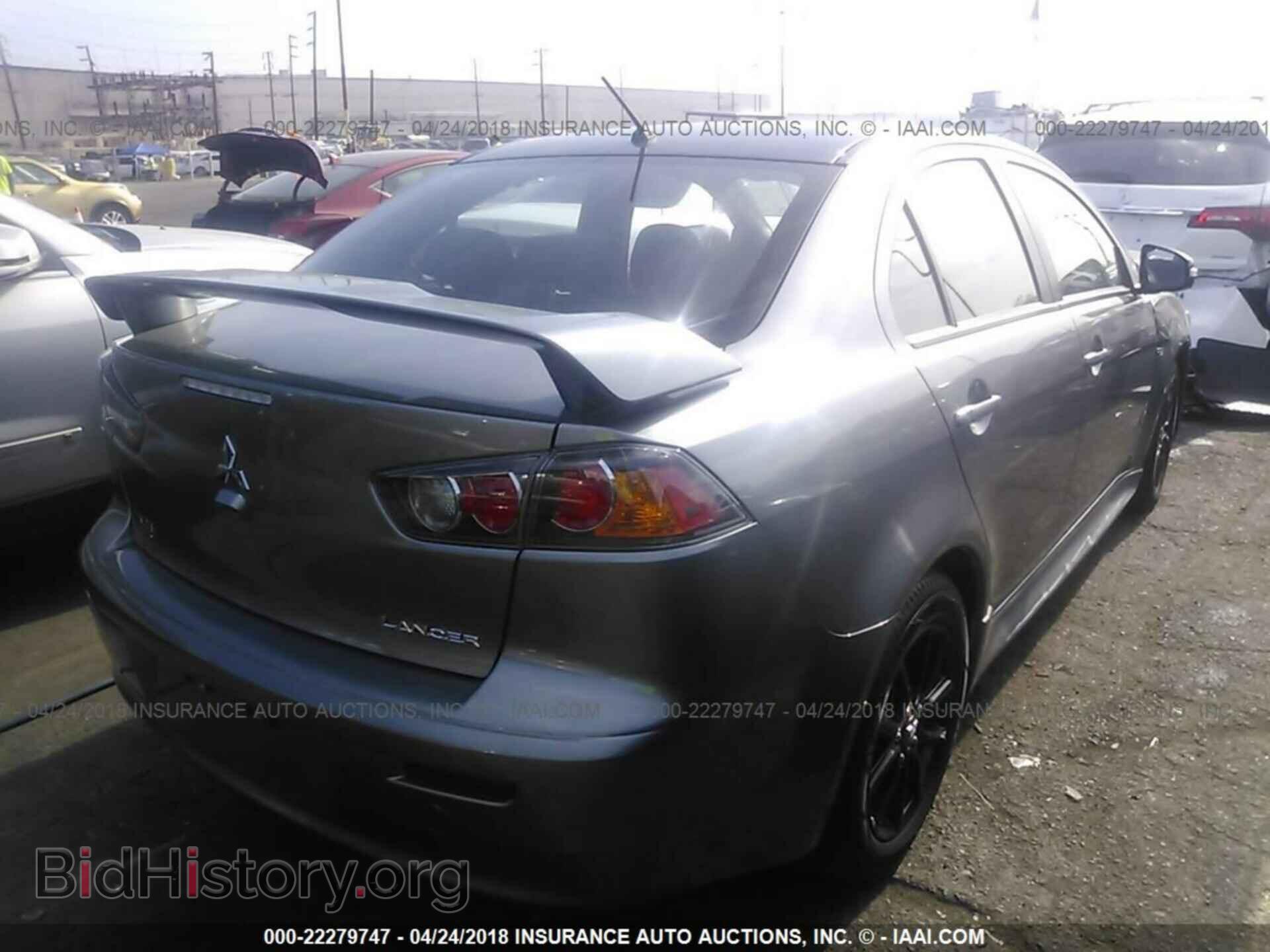 2017 Mitsubishi Lancer - VIN: JA32U2FU5HU010528 - Фото 4