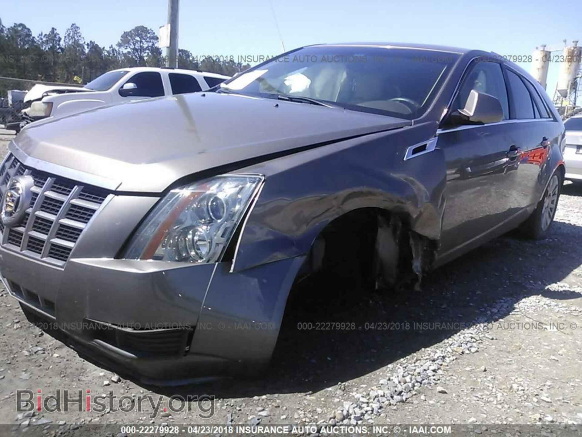 2012 Cadillac Cts - VIN: 1G6DE8E5XC0141297 - Фото 2
