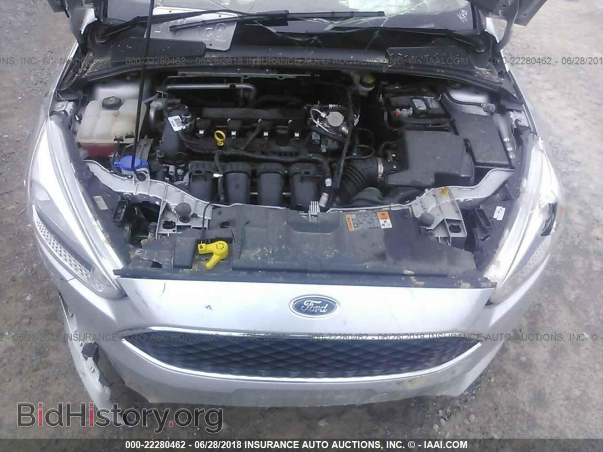 2016 Ford Focus - VIN: 1FADP3F21GL371223 - Фото 10