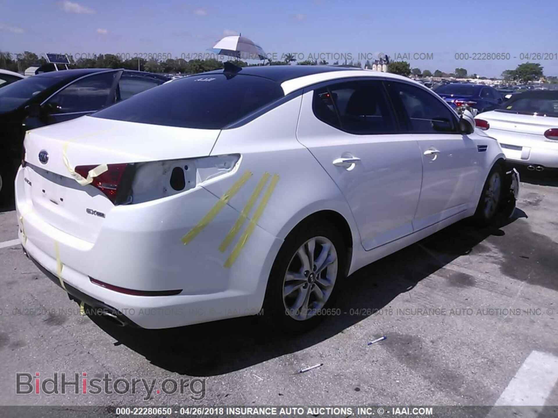 2011 Kia Optima - VIN: KNAGN4A77B5111859 - Фото 4
