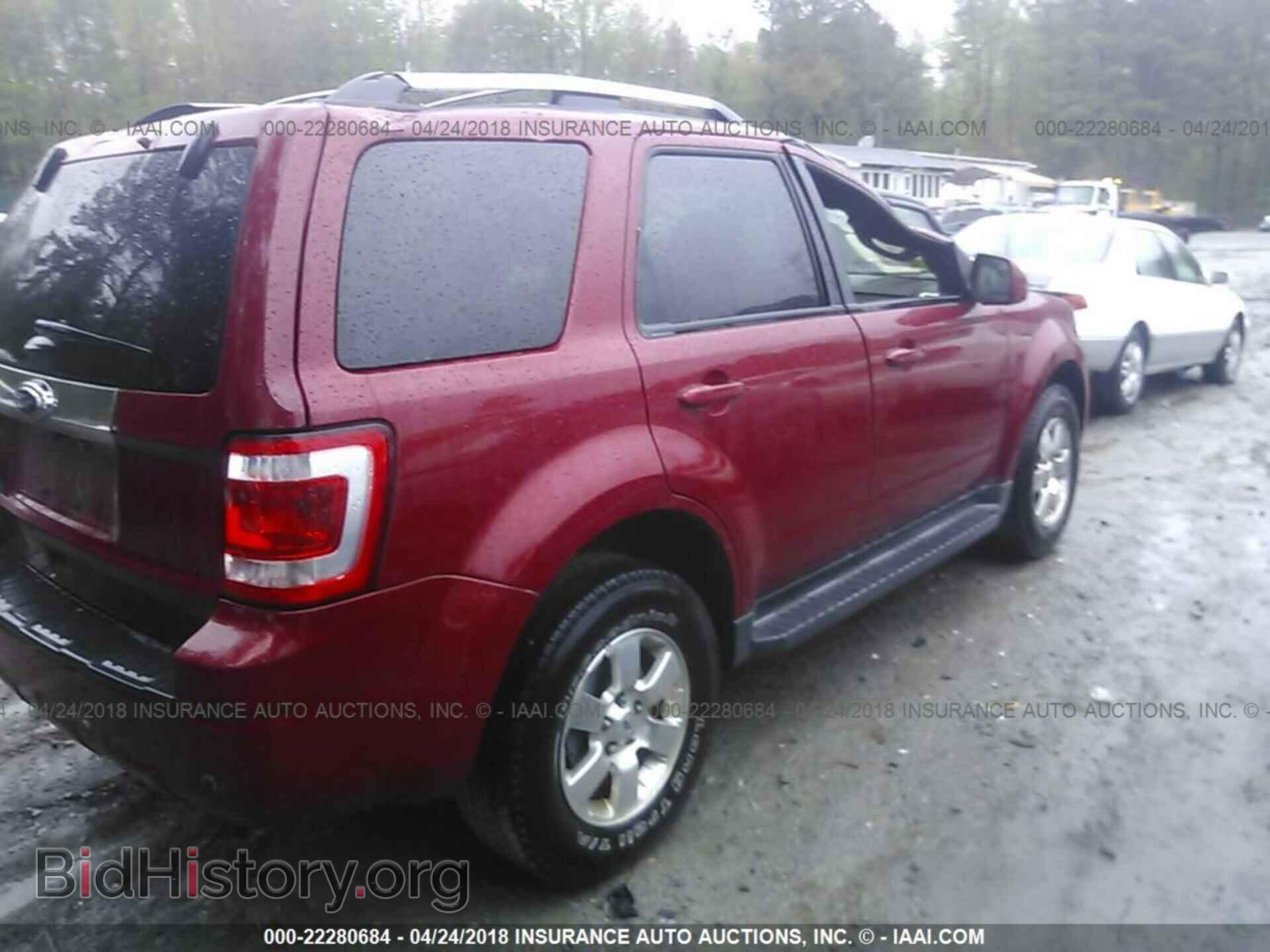 2011 Ford Escape - VIN: 1FMCU0E72BKB95397 - Фото 4