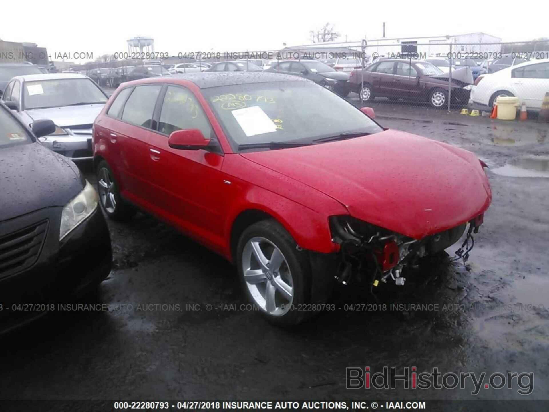 Photo WAUKEAFM6CA122643 - AUDI A3 2012