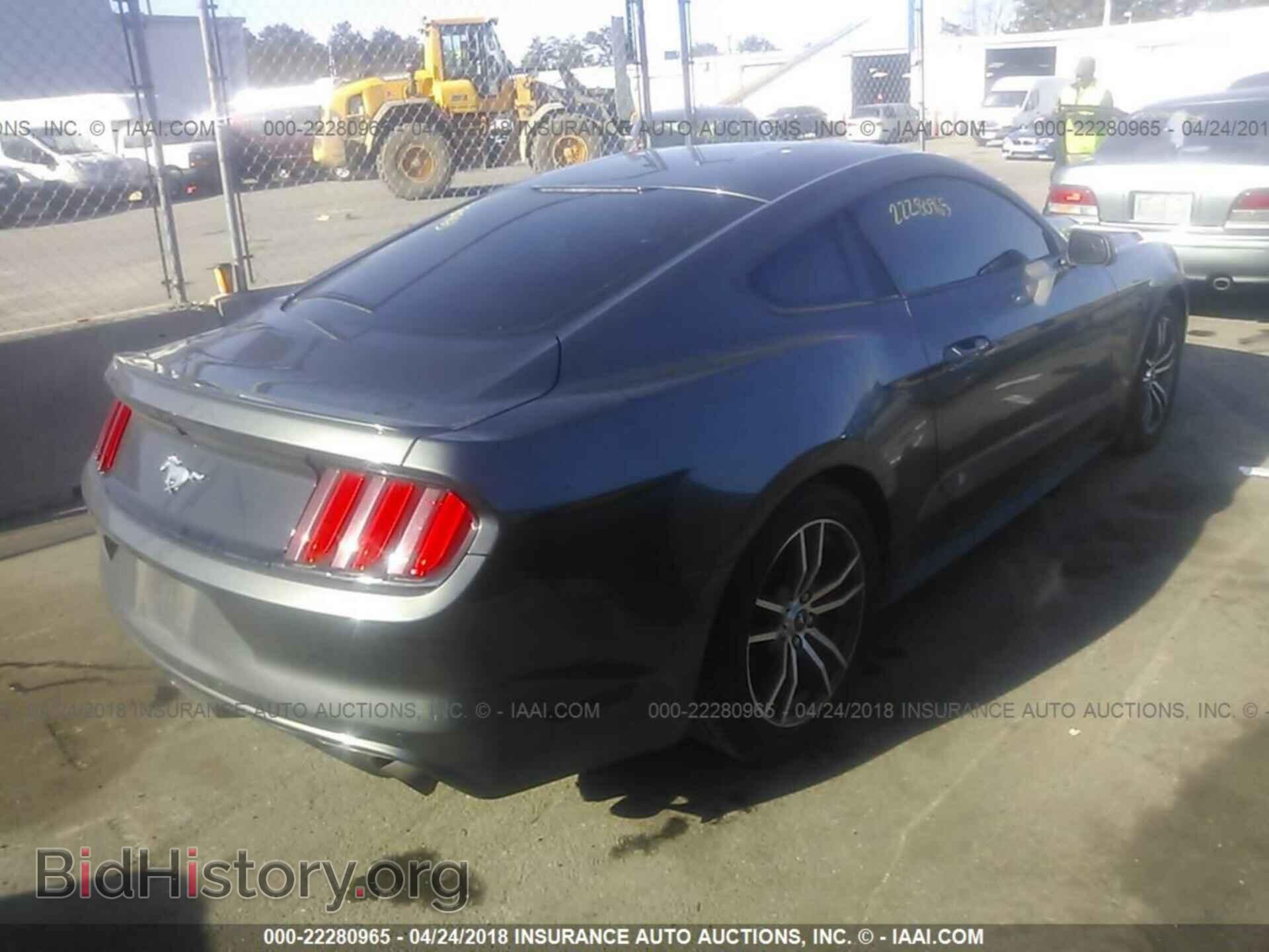 2016 Ford Mustang - VIN: 1FA6P8THXG5218097 - Фото 4