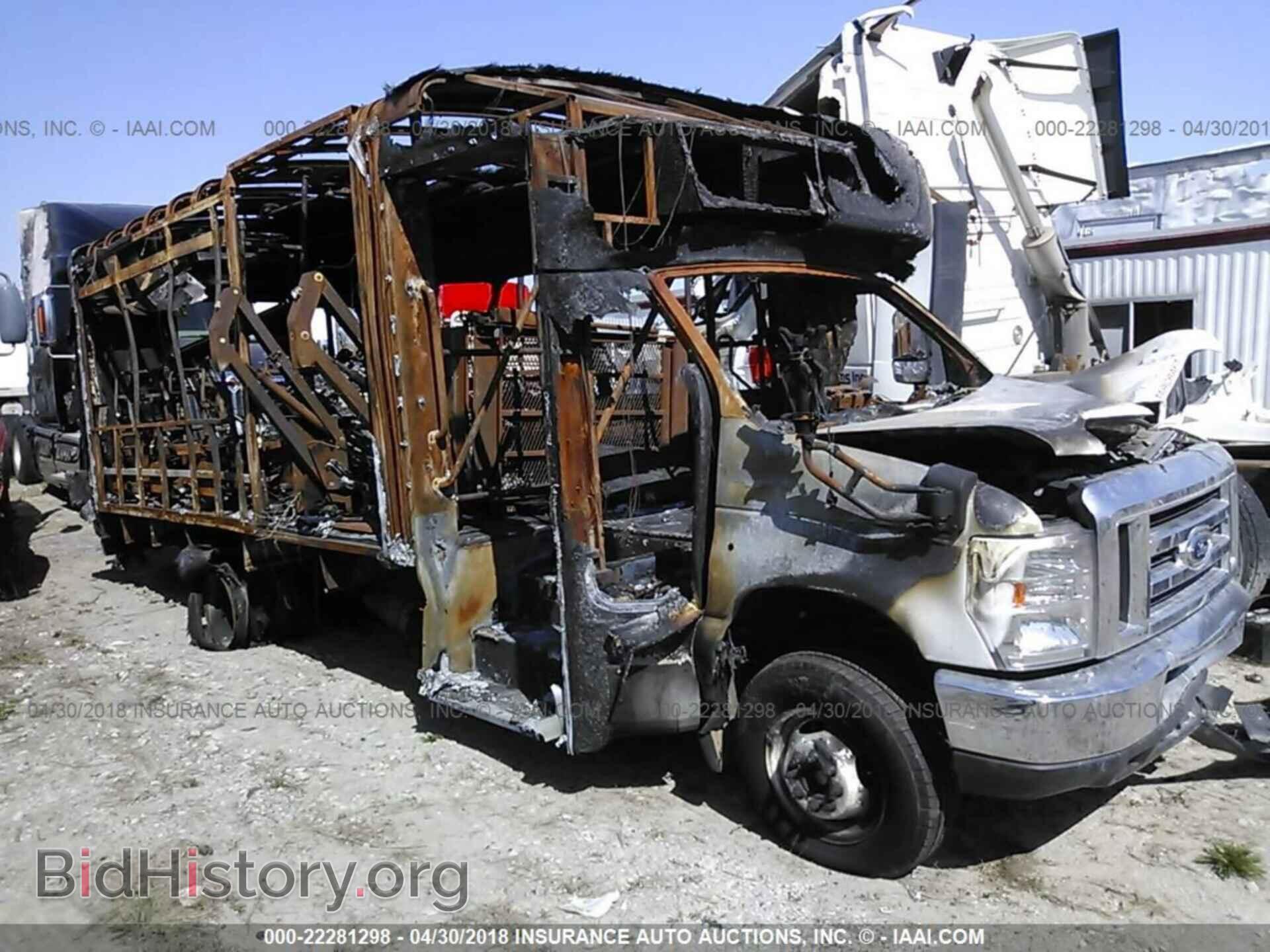 Photo 1FDFE4FS7GDC55299 - Ford Econoline 2016
