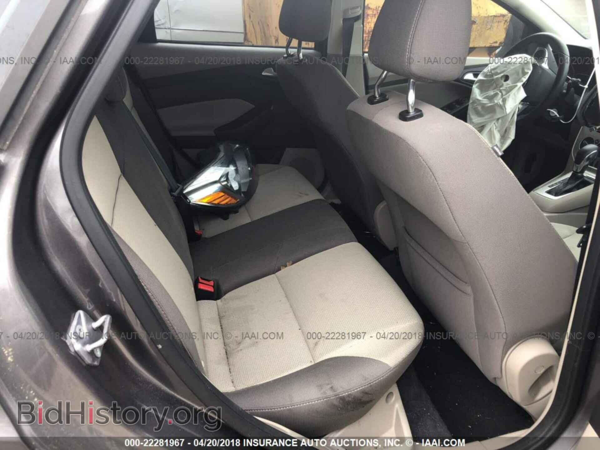 2012 Ford Focus - VIN: 1FAHP3K29CL293100 - Photo 8