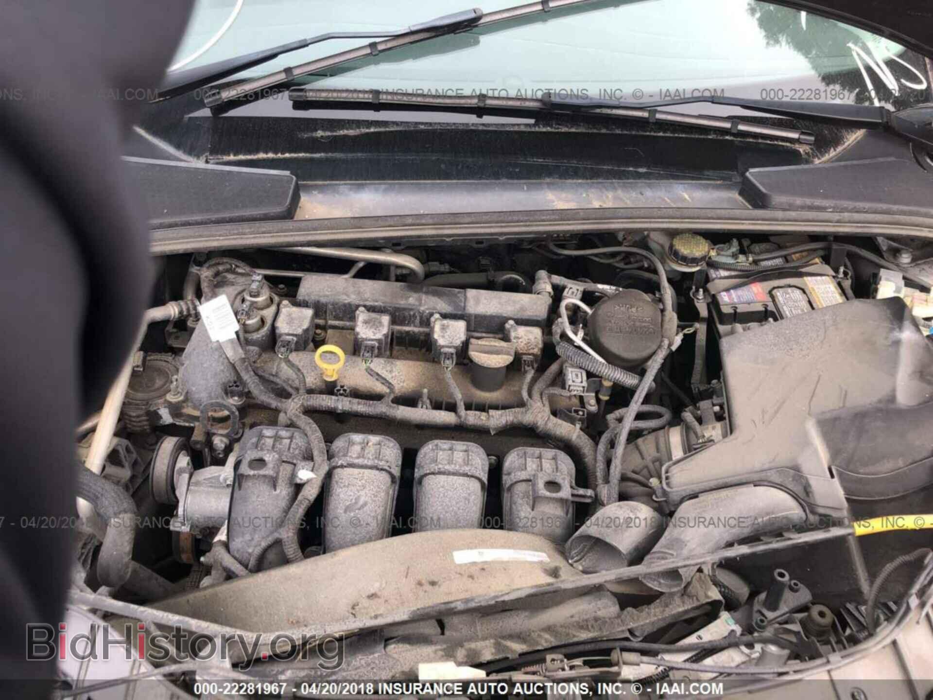 2012 Ford Focus - VIN: 1FAHP3K29CL293100 - Photo 10