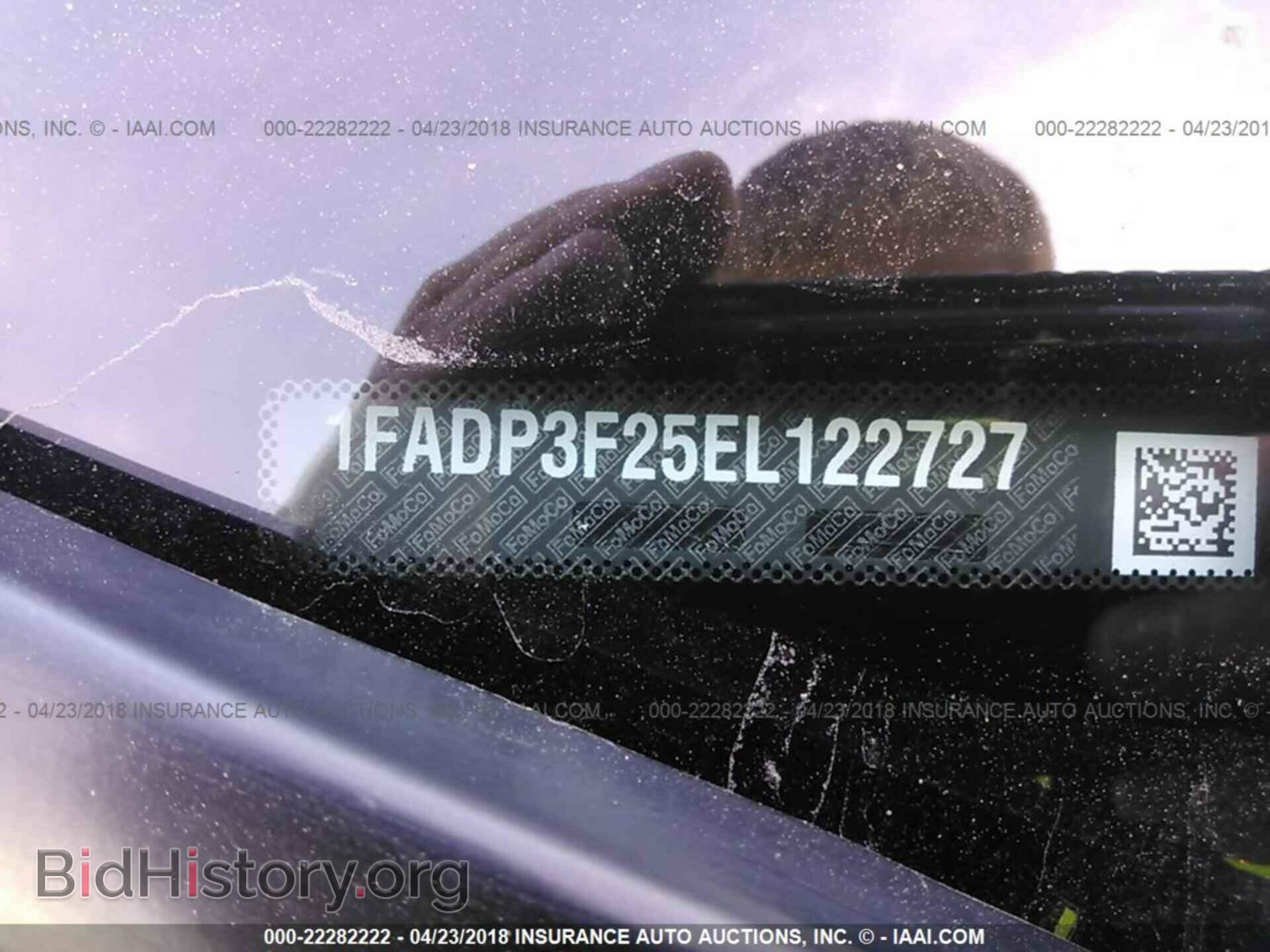 2014 Ford Focus - VIN: 1FADP3F25EL122727 - Photo 9