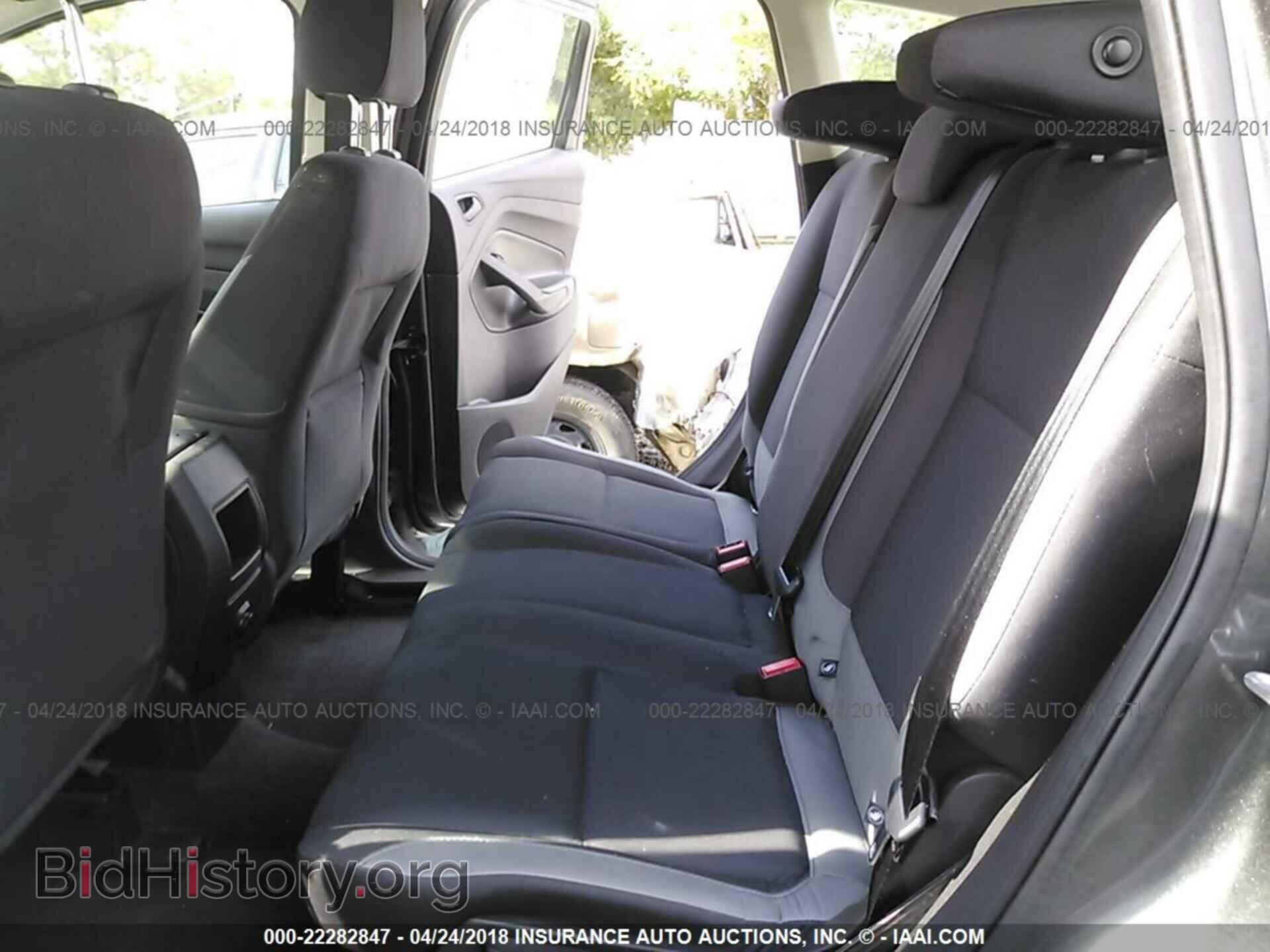 2015 Ford Escape - VIN: 1FMCU0F78FUC39945 - Photo 8