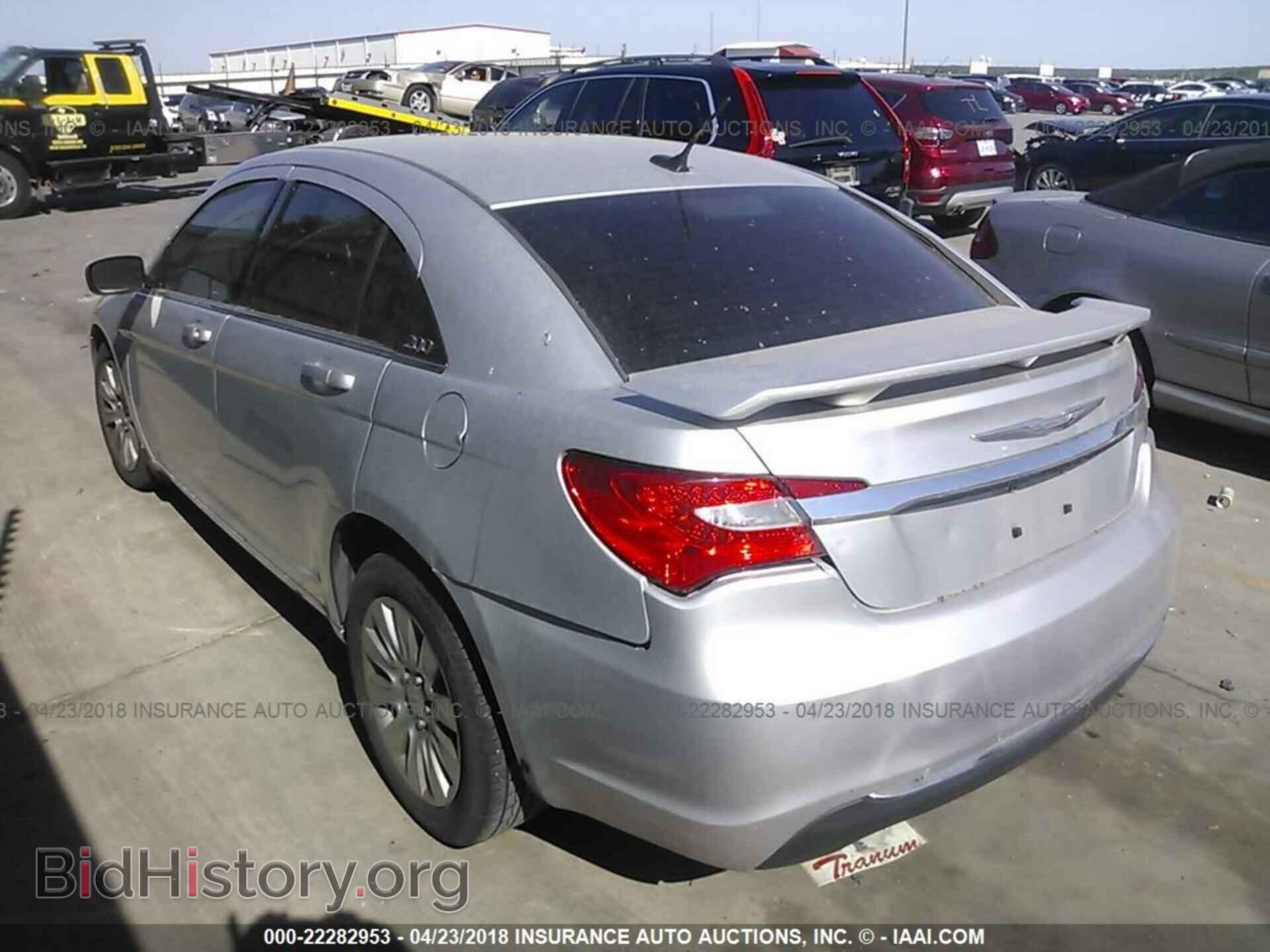 2012 Chrysler 200 - VIN: 1C3CCBAB7CN161005 - Фото 3