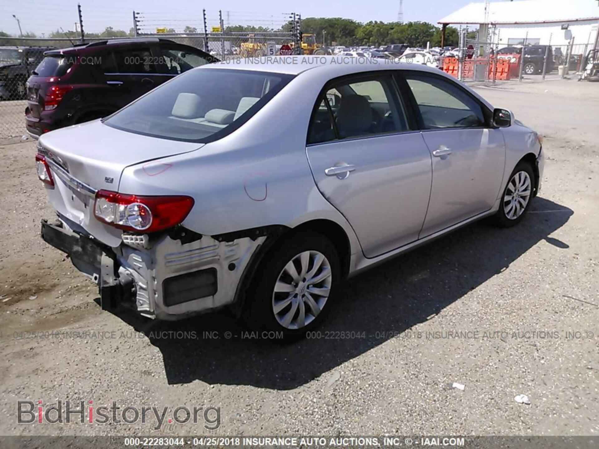 2013 Toyota Corolla - VIN: 5YFBU4EE3DP084819 - Photo 4