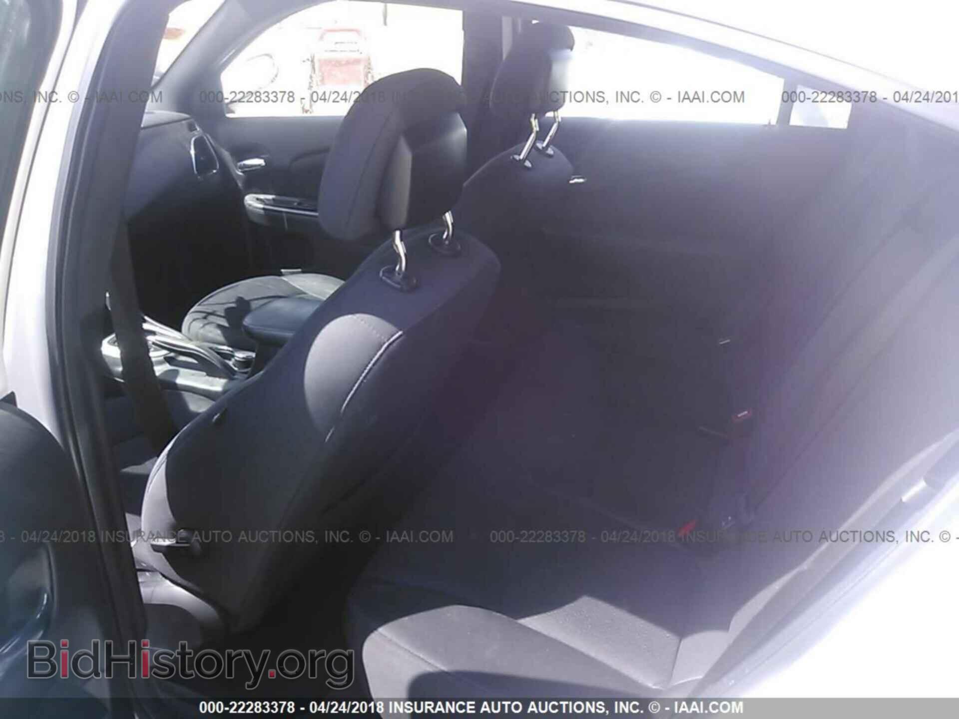 2013 Chrysler 200 - VIN: 1C3CCBBB3DN595325 - Фото 8