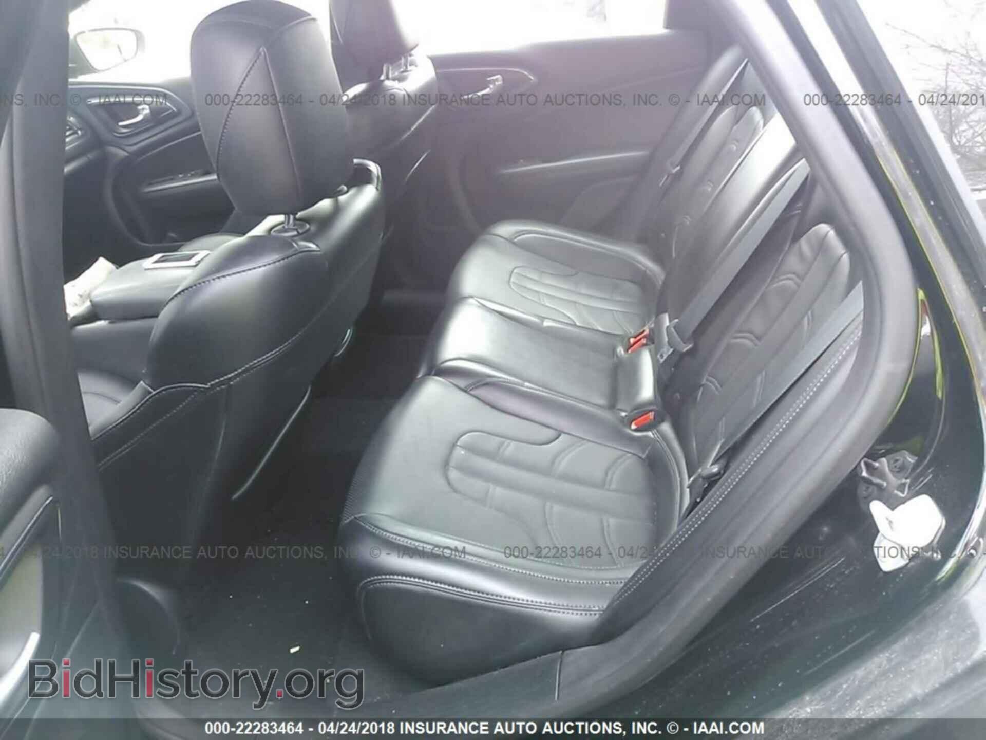 2015 Chrysler 200 - VIN: 1C3CCCDGXFN668627 - Фото 8