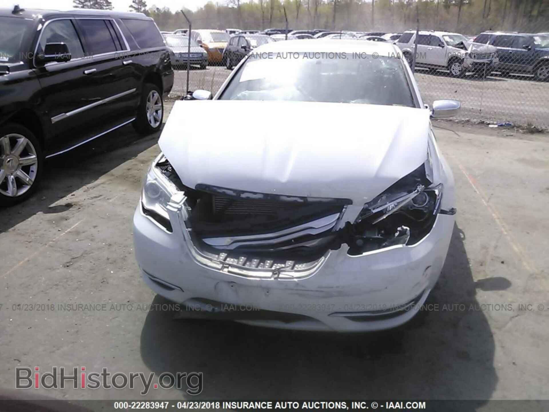 2013 Chrysler 200 - VIN: 1C3CCBCG0DN754859 - Photo 6