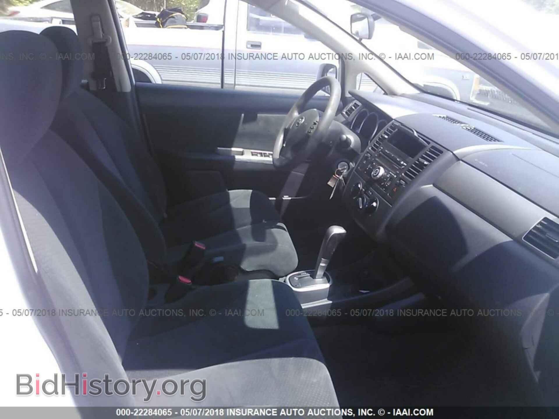 2011 Nissan Versa - VIN: 3N1BC1AP0BL420724 - Фото 5
