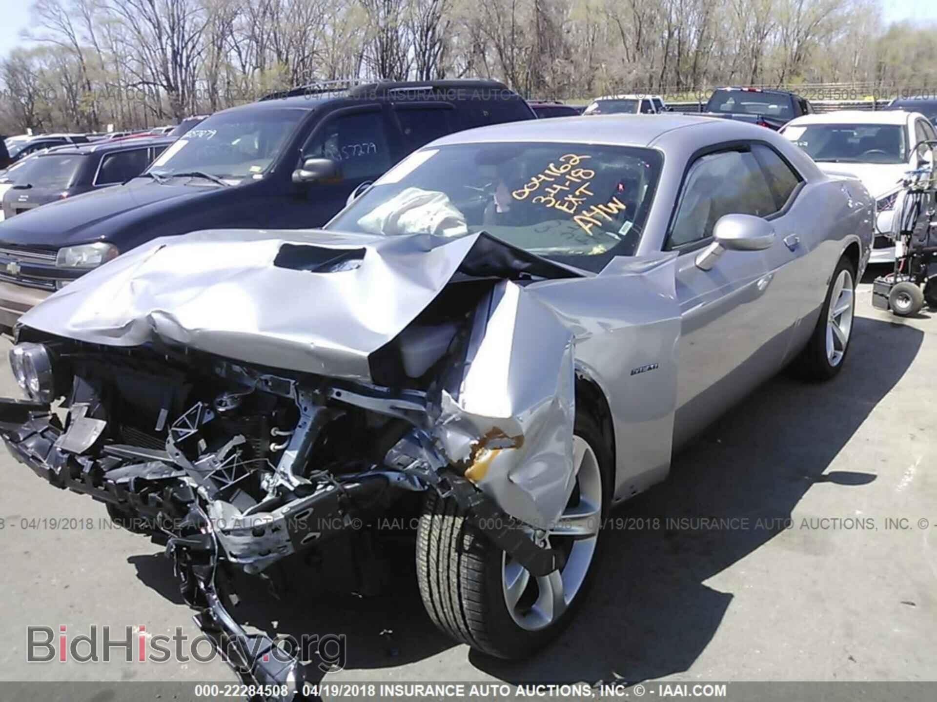 2018 Dodge Challenger - VIN: 2C3CDZBTXJH208935 - Photo 2