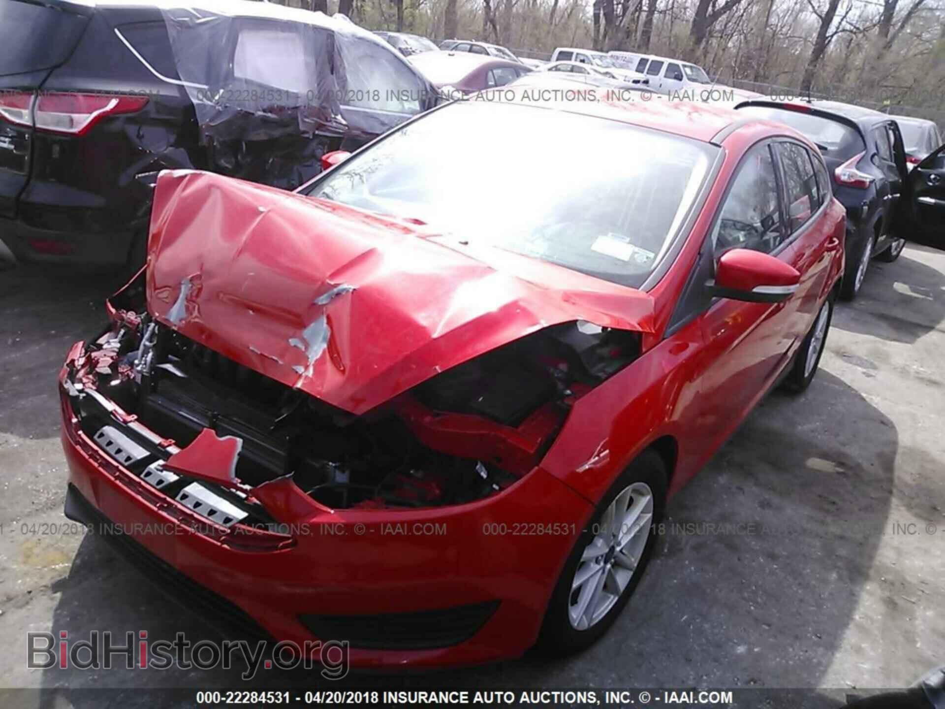 2017 Ford Focus - VIN: 1FADP3K21HL249842 - Photo 2
