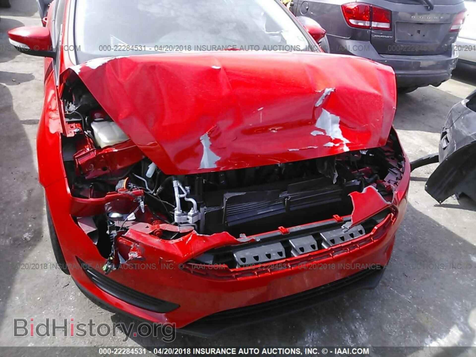 2017 Ford Focus - VIN: 1FADP3K21HL249842 - Photo 6