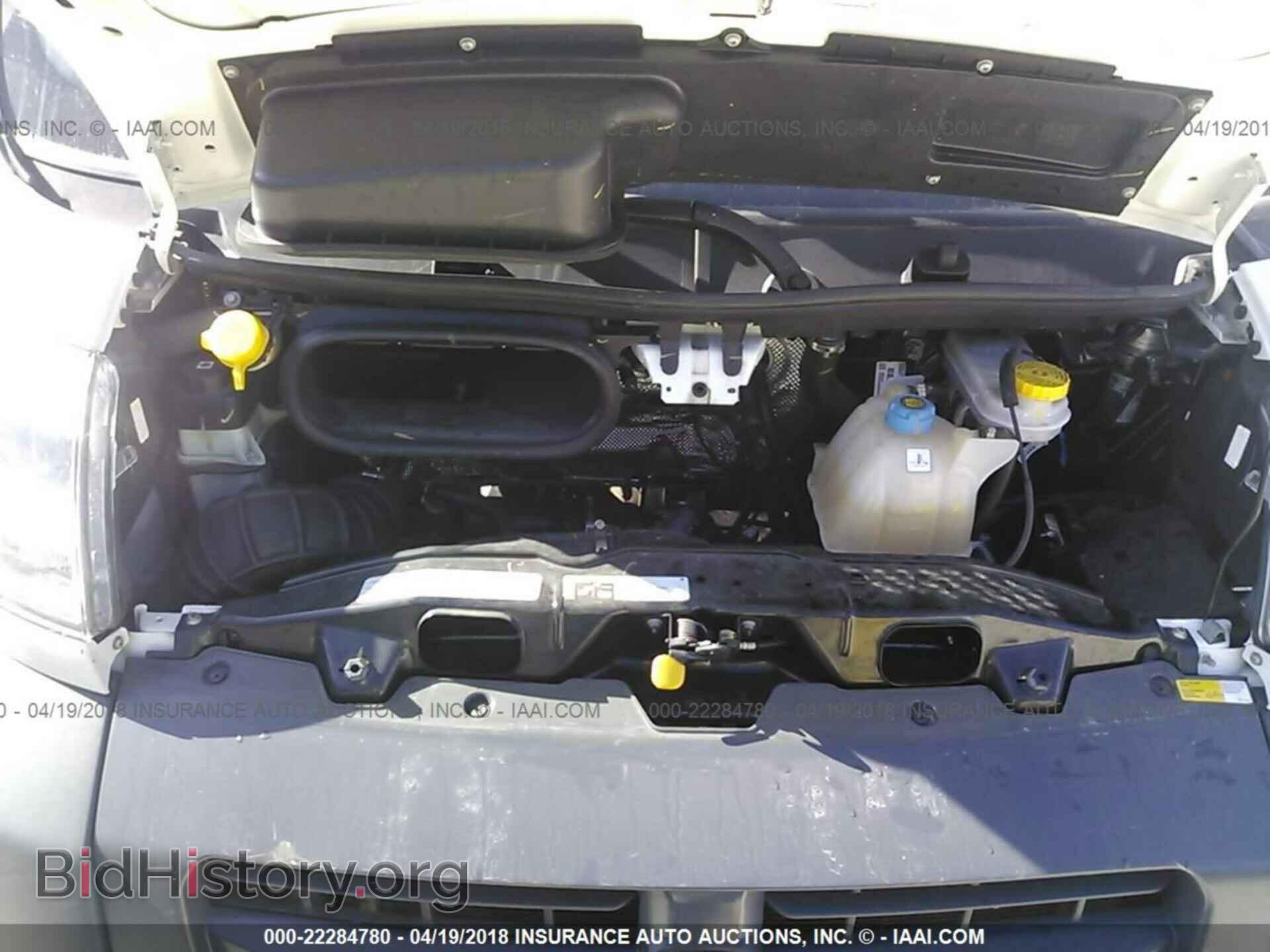 2017 Ram Promaster 1500 - VIN: 3C6TRVAG7HE513560 - Фото 10