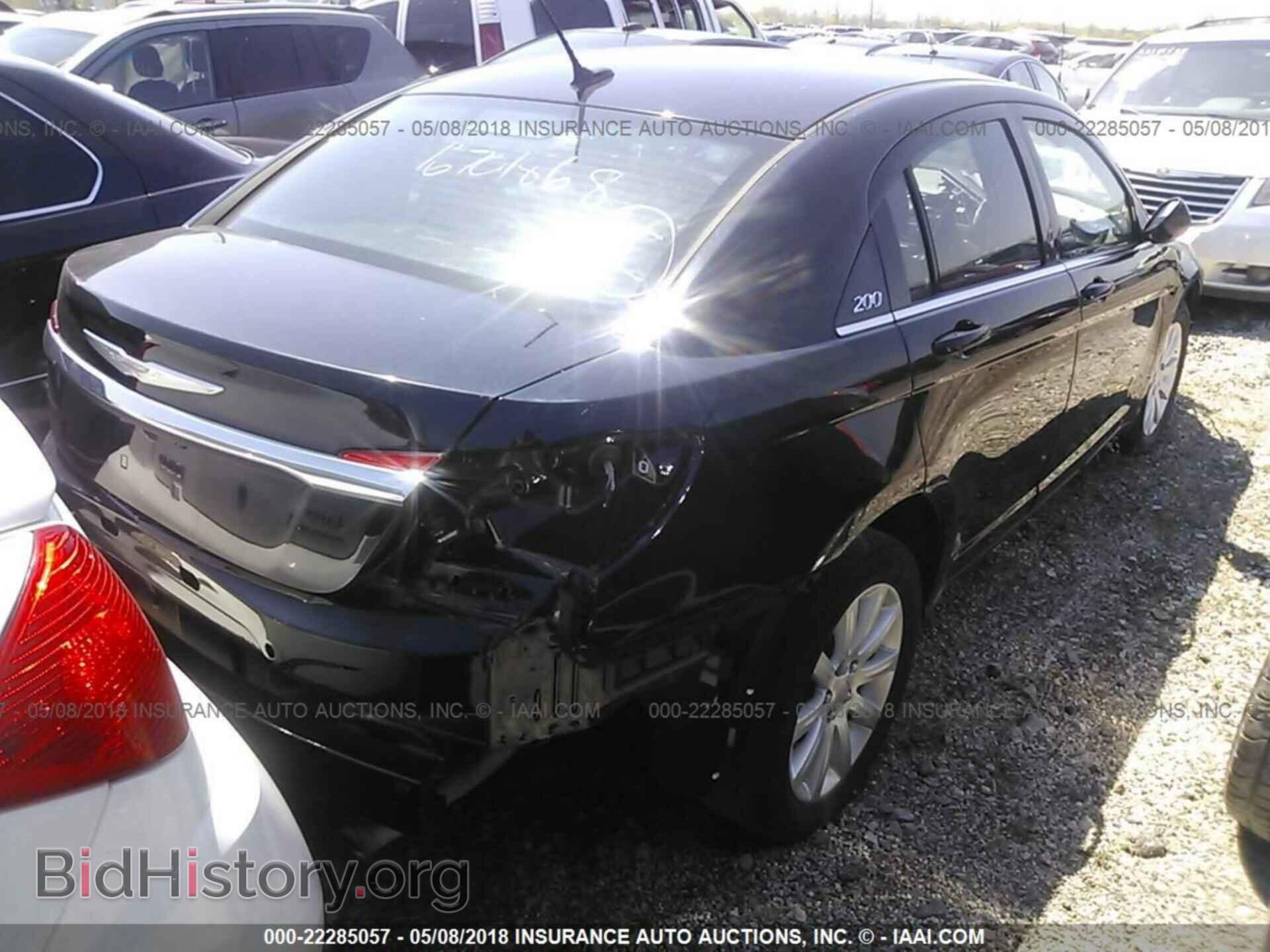 2013 Chrysler 200 - VIN: 1C3CCBBB6DN699954 - Фото 4