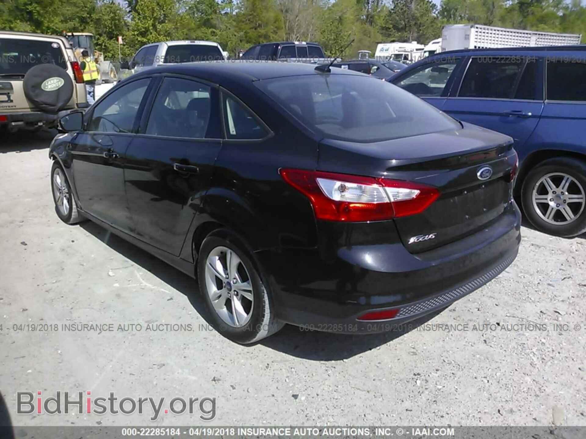 2014 Ford Focus - VIN: 1FADP3F27EL162856 - Фото 3