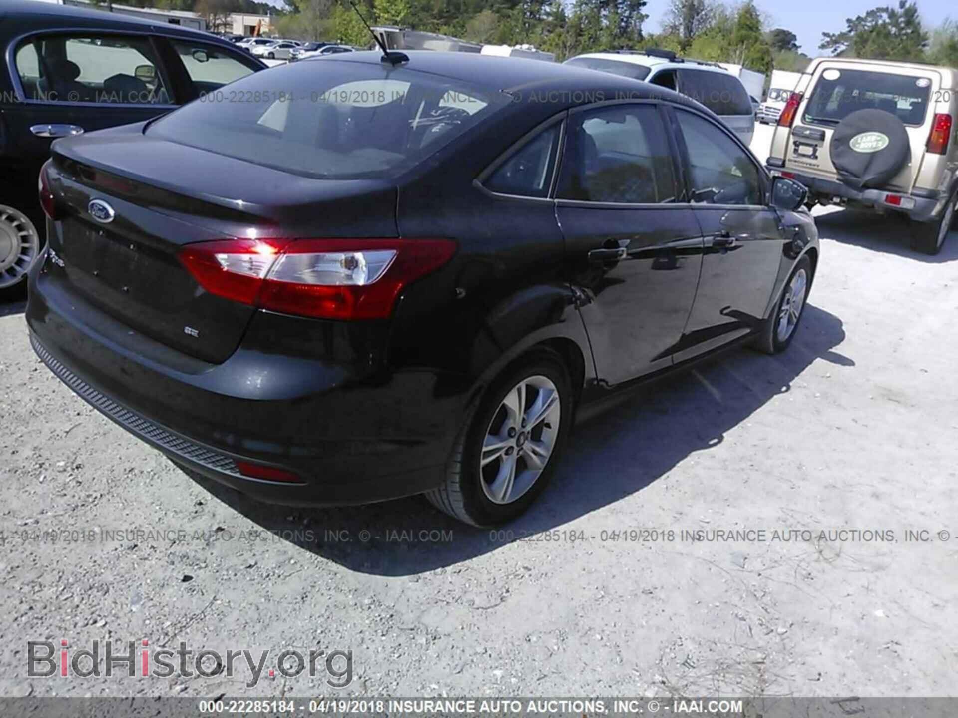 2014 Ford Focus - VIN: 1FADP3F27EL162856 - Фото 4