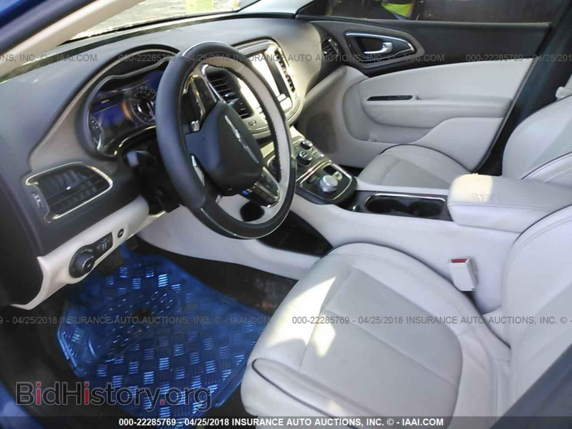 2015 Chrysler 200 - VIN: 1C3CCCCB5FN566013 - Photo 5