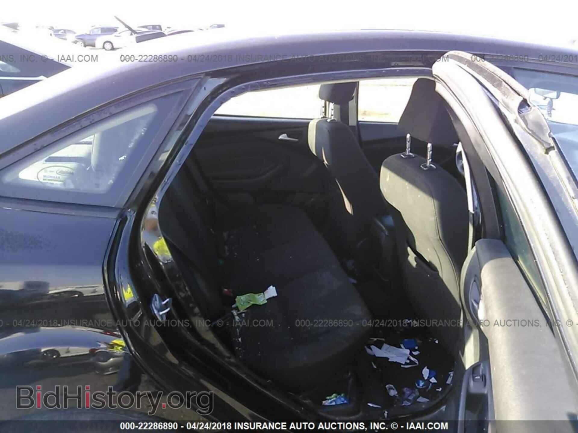 2015 Ford Focus - VIN: 1FADP3F27FL347507 - Photo 8