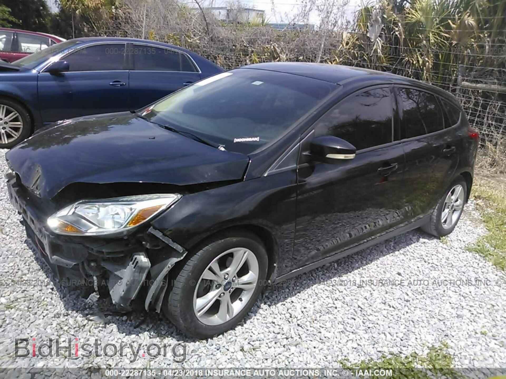 2013 Ford Focus - VIN: 1FADP3K2XDL312141 - Photo 2