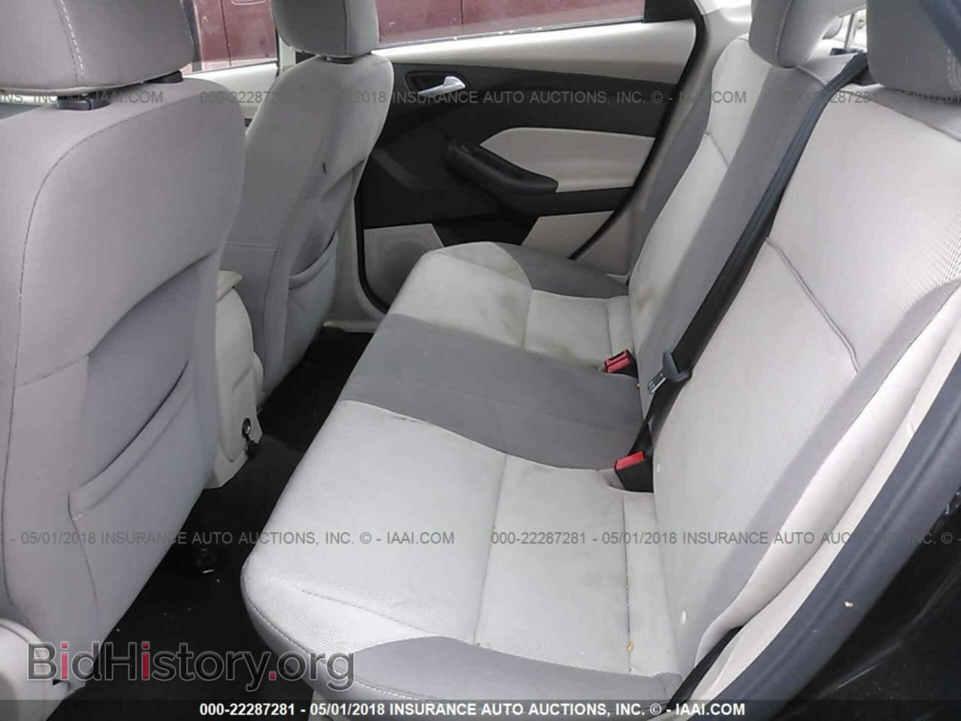 2014 Ford Focus - VIN: 1FADP3F2XEL277192 - Photo 8