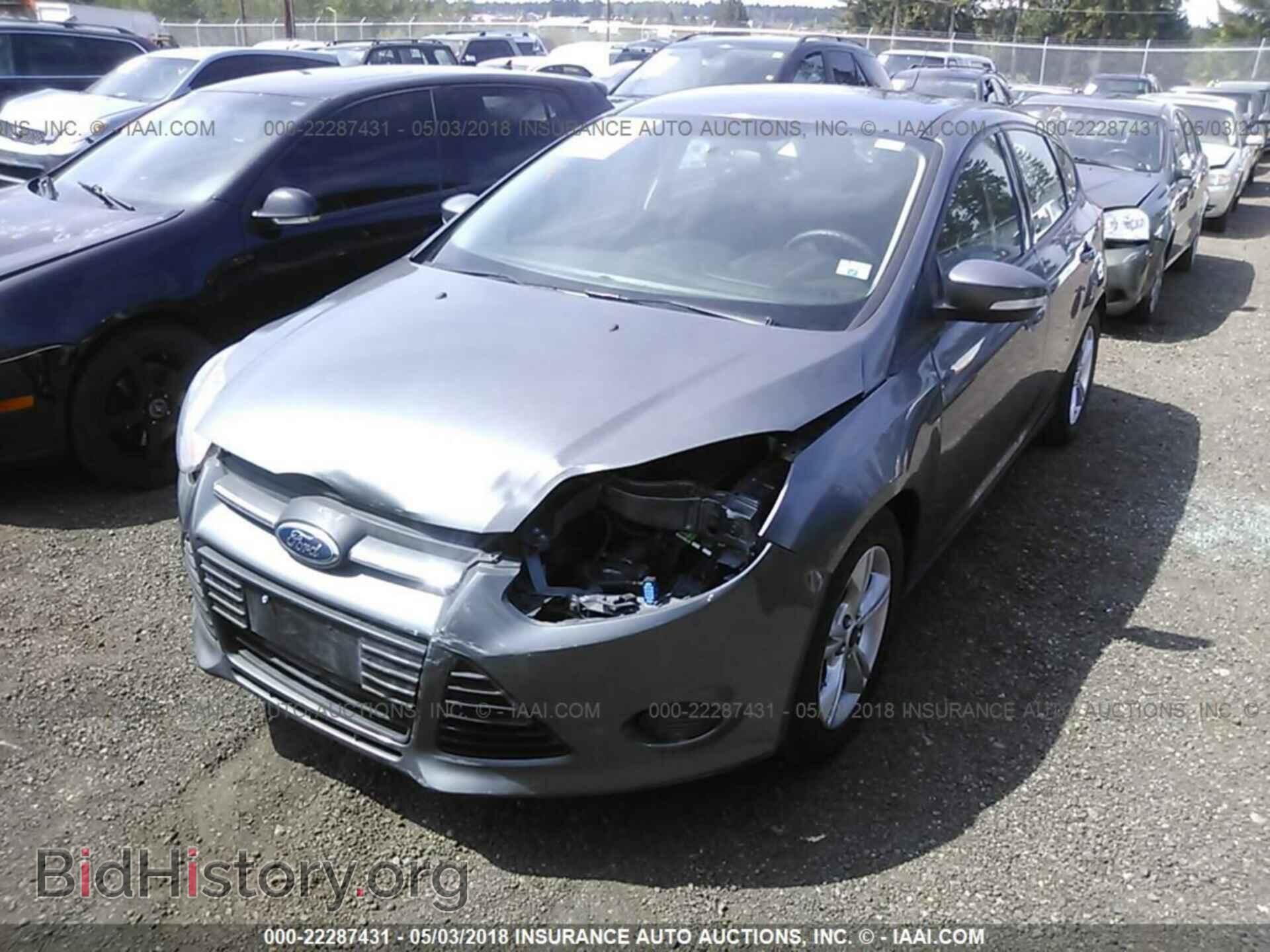 2014 Ford Focus - VIN: 1FADP3K22EL414339 - Photo 2