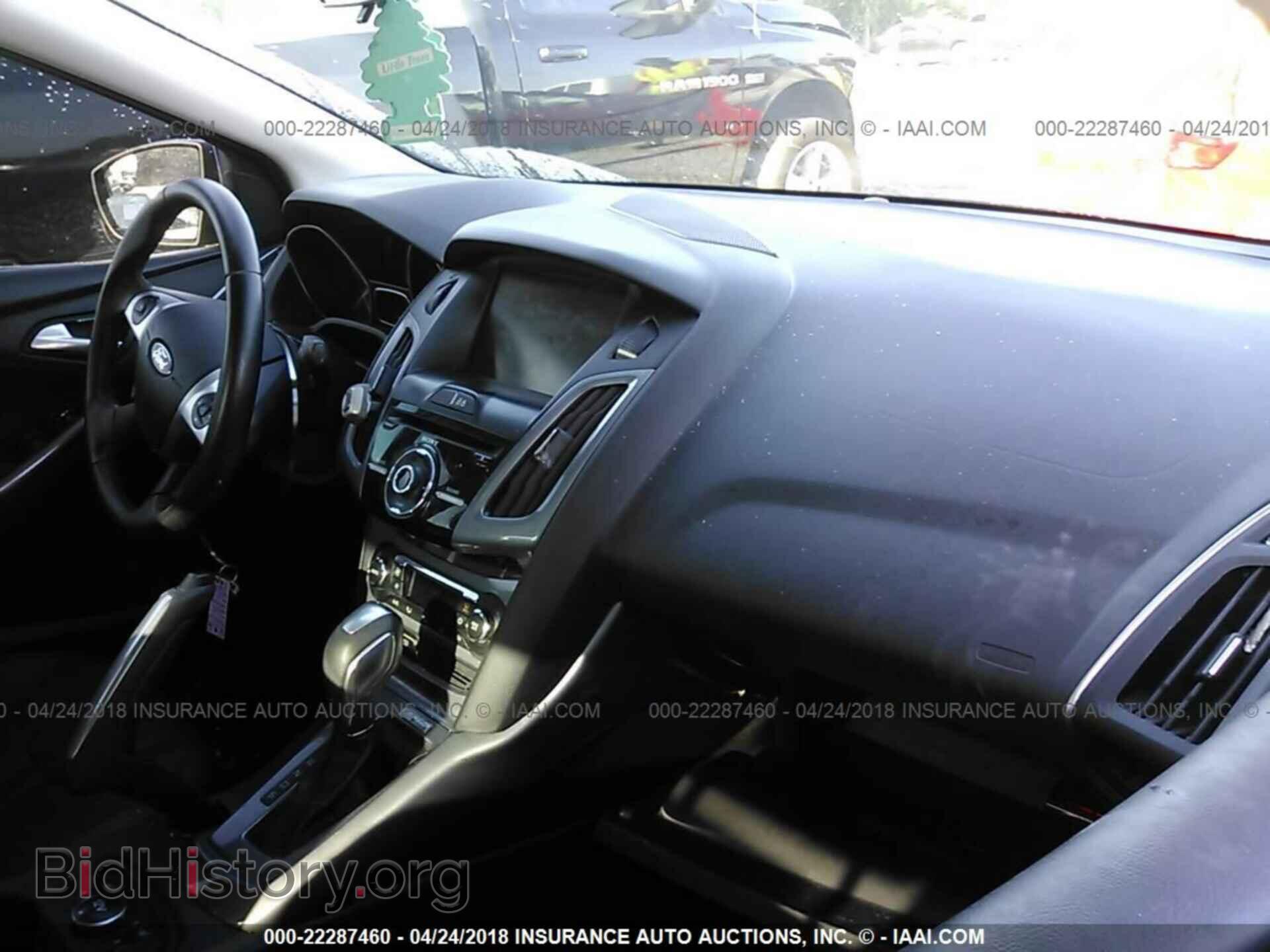 2014 Ford Focus - VIN: 1FADP3J25EL104168 - Фото 5