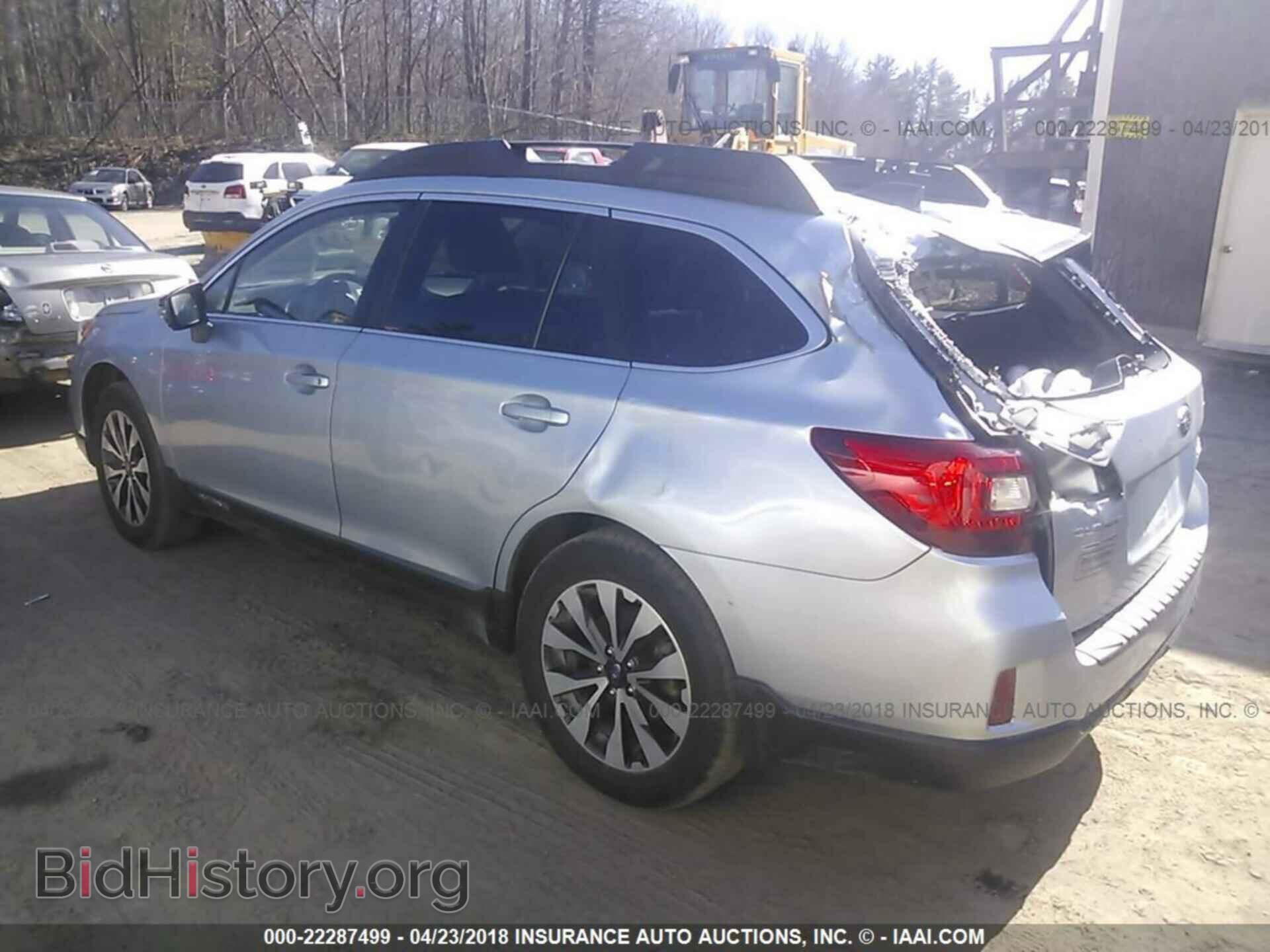 2017 Subaru Outback - VIN: 4S4BSAKC1H3287127 - Фото 3