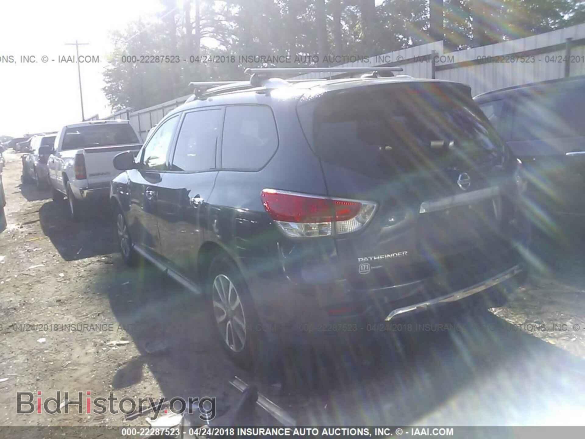 2014 Nissan Pathfinder - VIN: 5N1AR2MN3EC619575 - Фото 3