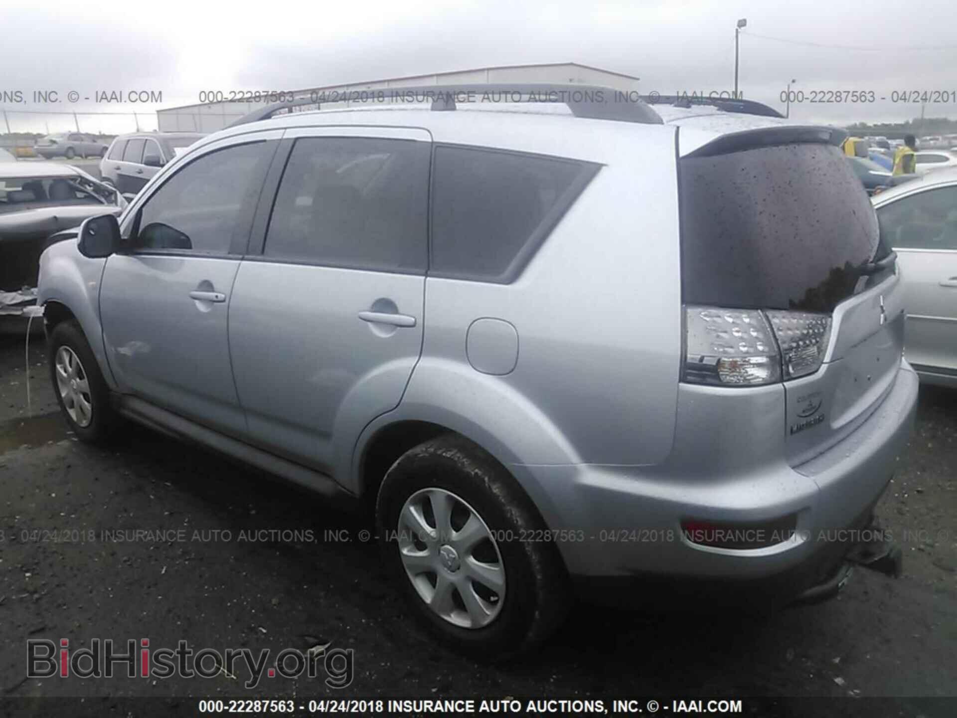 2012 Mitsubishi Outlander - VIN: JA4AS2AWXCU019773 - Фото 3