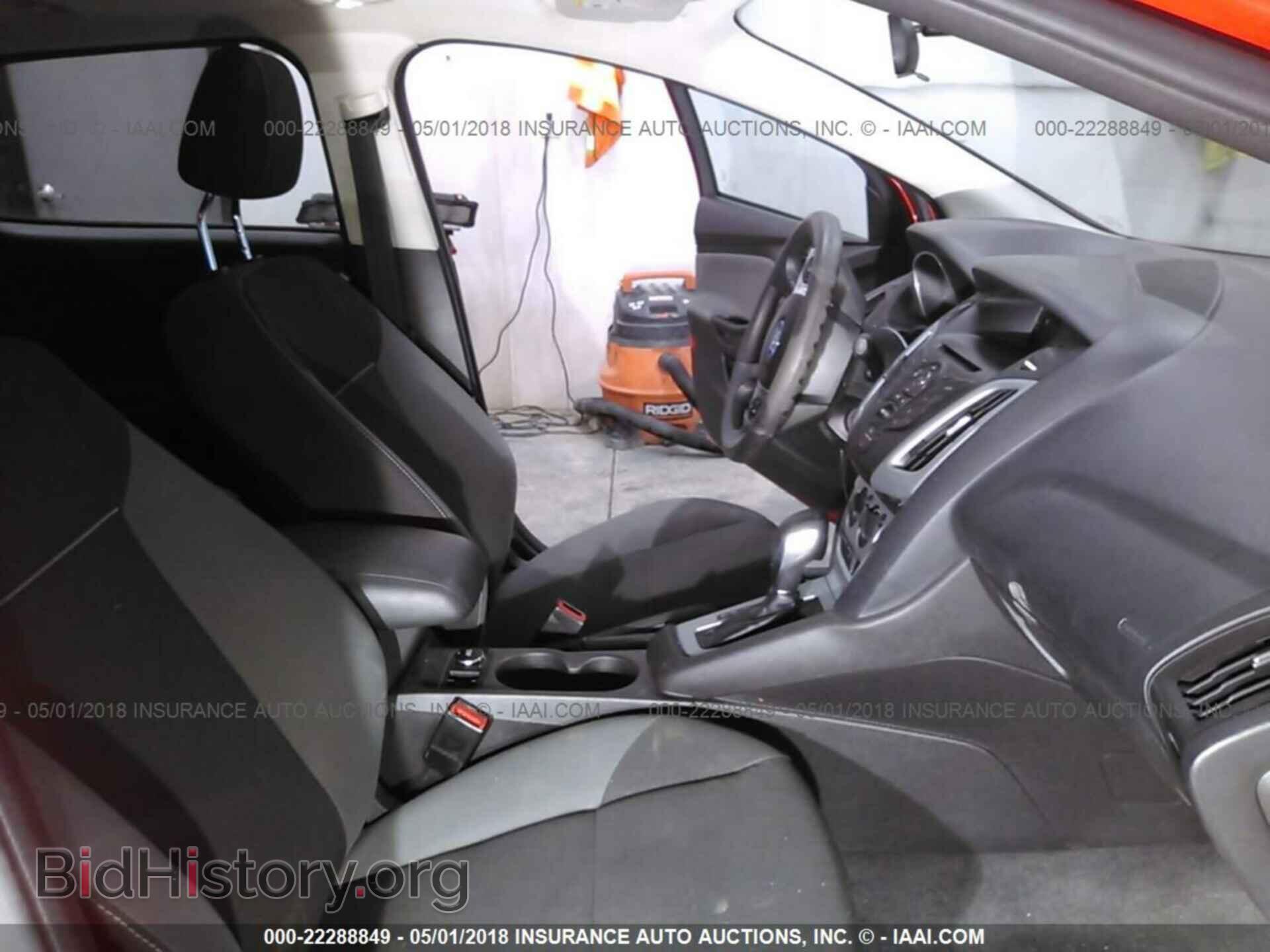 2012 Ford Focus - VIN: 1FAHP3F24CL154809 - Photo 5
