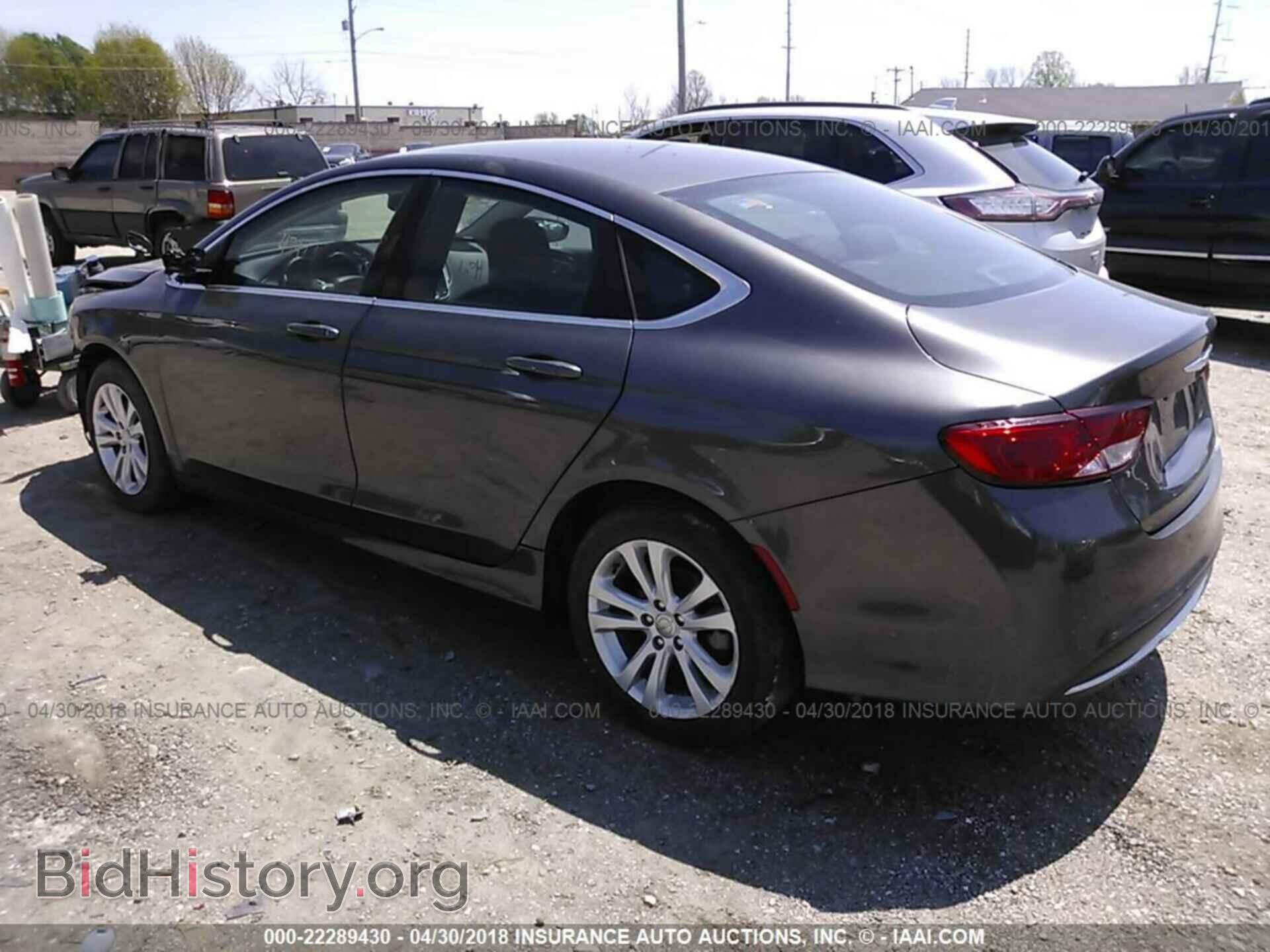 2015 Chrysler 200 - VIN: 1C3CCCAB5FN577824 - Photo 3