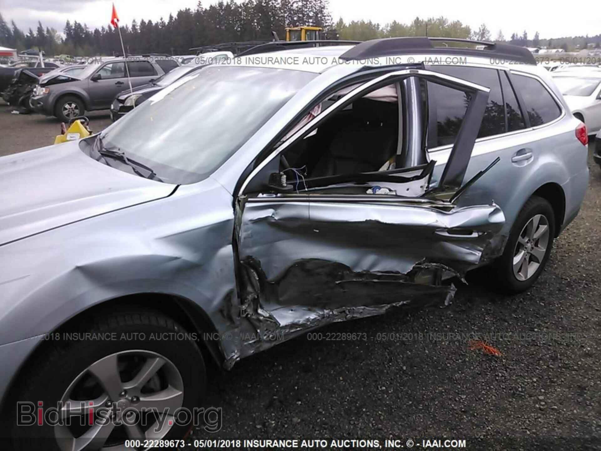 2014 Subaru Outback - VIN: 4S4BRBLC5E3270942 - Фото 6