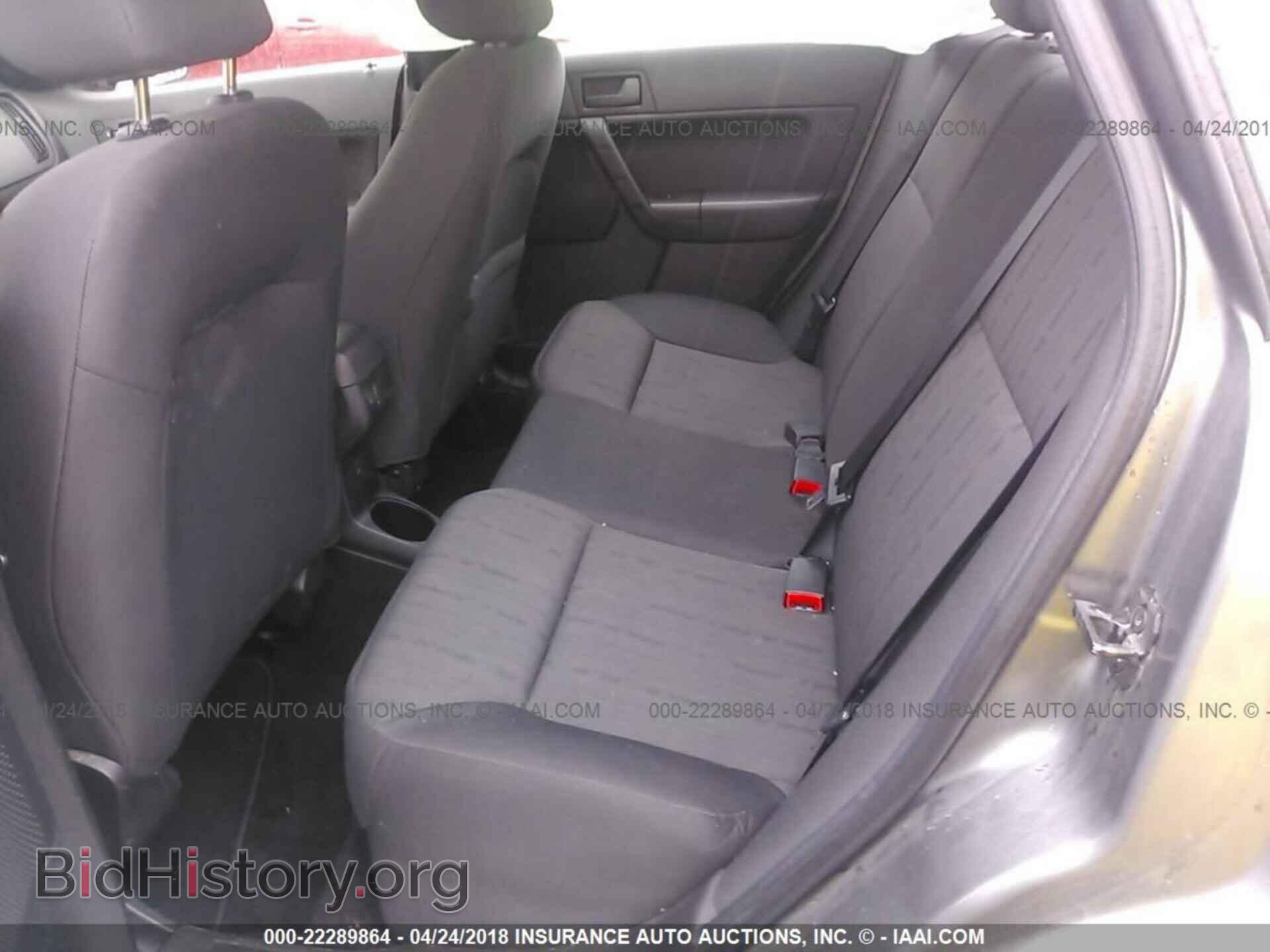 2011 Ford Focus - VIN: 1FAHP3FN9BW178417 - Фото 8