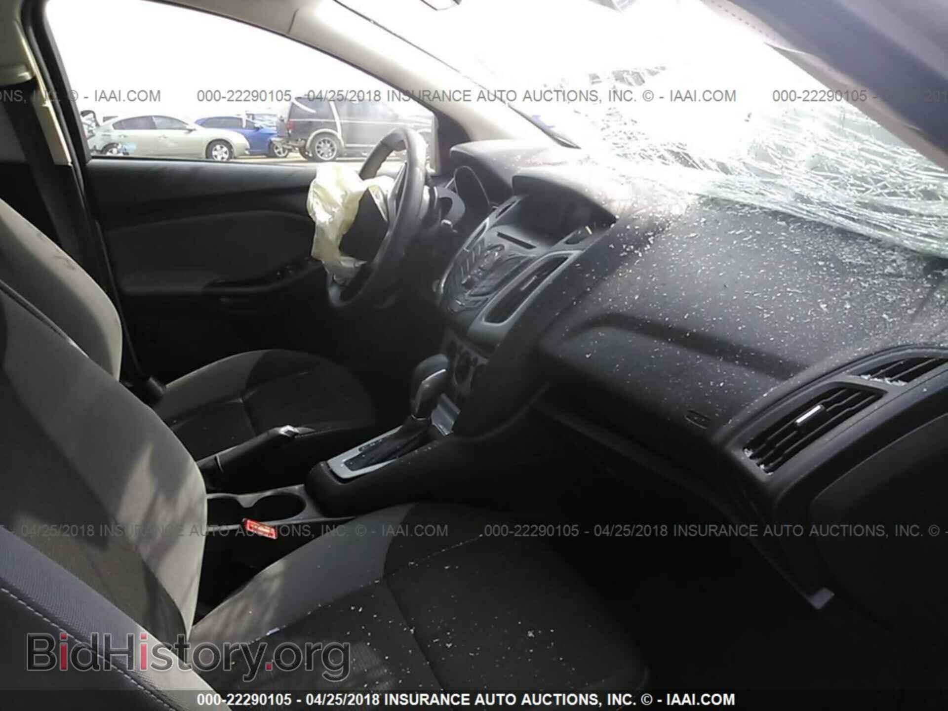2012 Ford Focus - VIN: 1FAHP3F29CL221646 - Фото 5